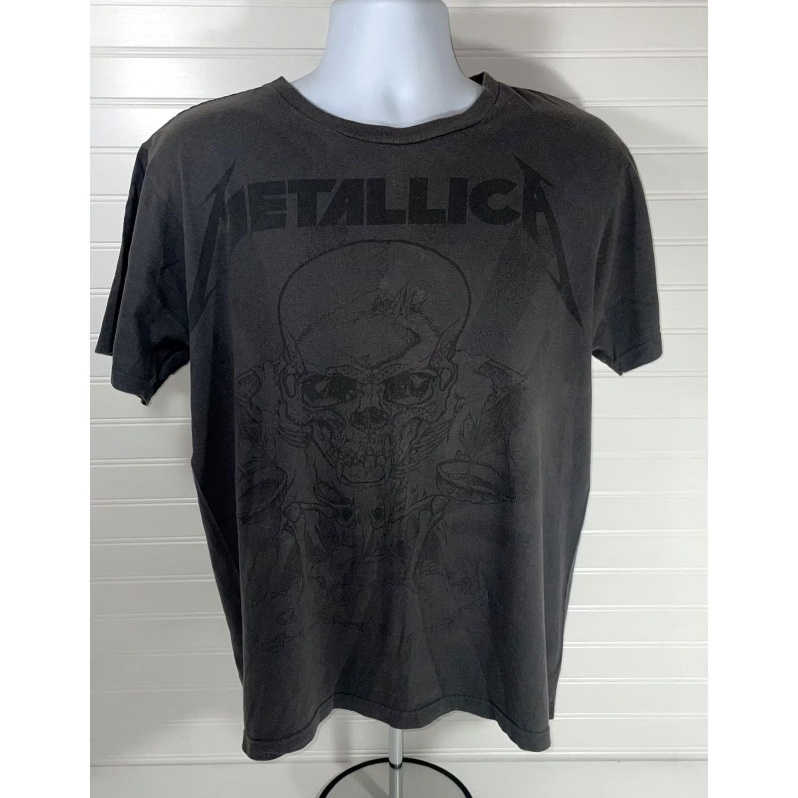 Bravado VINTAGE Metallica Shirt Men L Gray Short Sleeve Crew Neck Bravado Front Graphic 100 Percent Cotton 2010-2019 Music T-Shirt Mens Size US L / EU 52-54 / 3 - 2 Thumbnail
