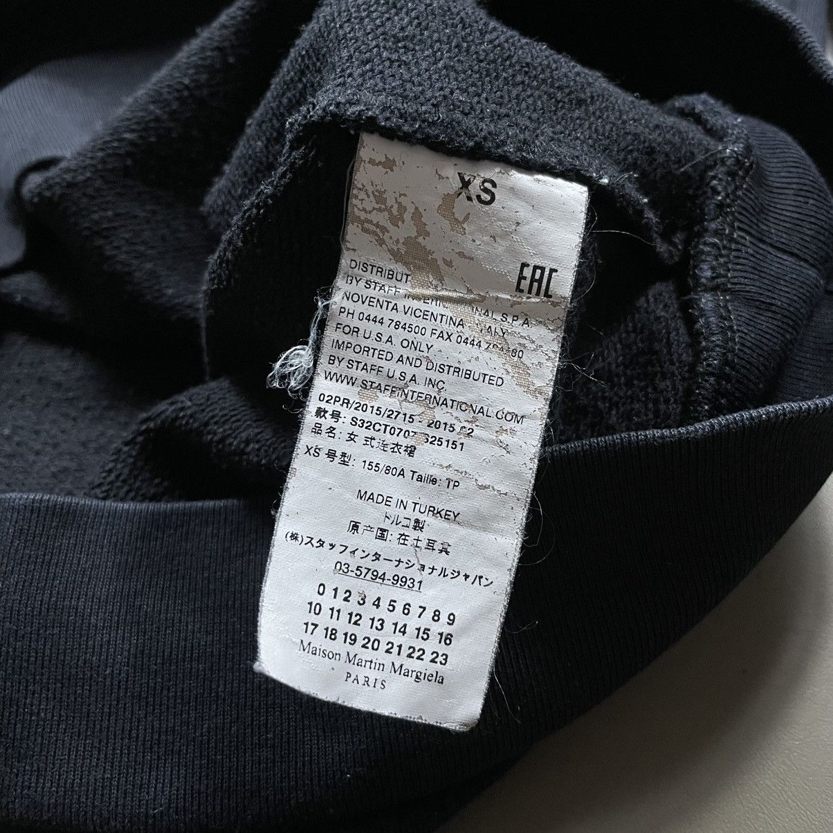 MM6 × Maison Margiela MAISON MARTIN MARGIELA MM6 SILVER PAINT SPLATTER CREWNECK Size XS / US 0-2 / IT 36-38 - 6 Thumbnail