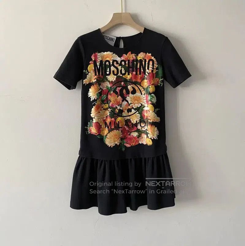 Moschino Moschino Black Floral Print Short Sleeve Dress . Size S / US 4 / IT 40 - 1 Thumbnail