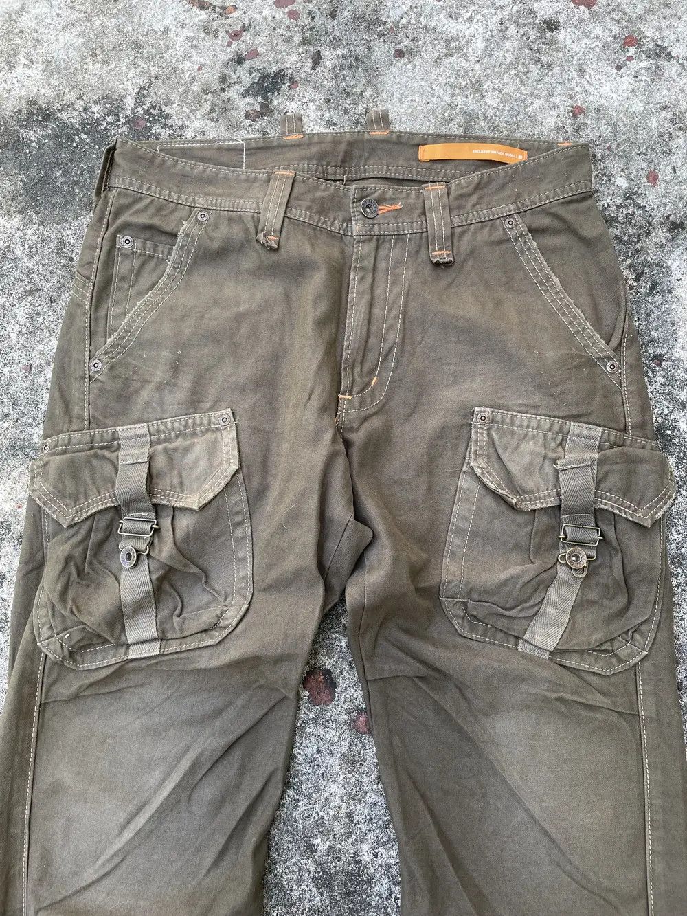 Other Flare Cargo Pant Size US 31 - 10 Thumbnail