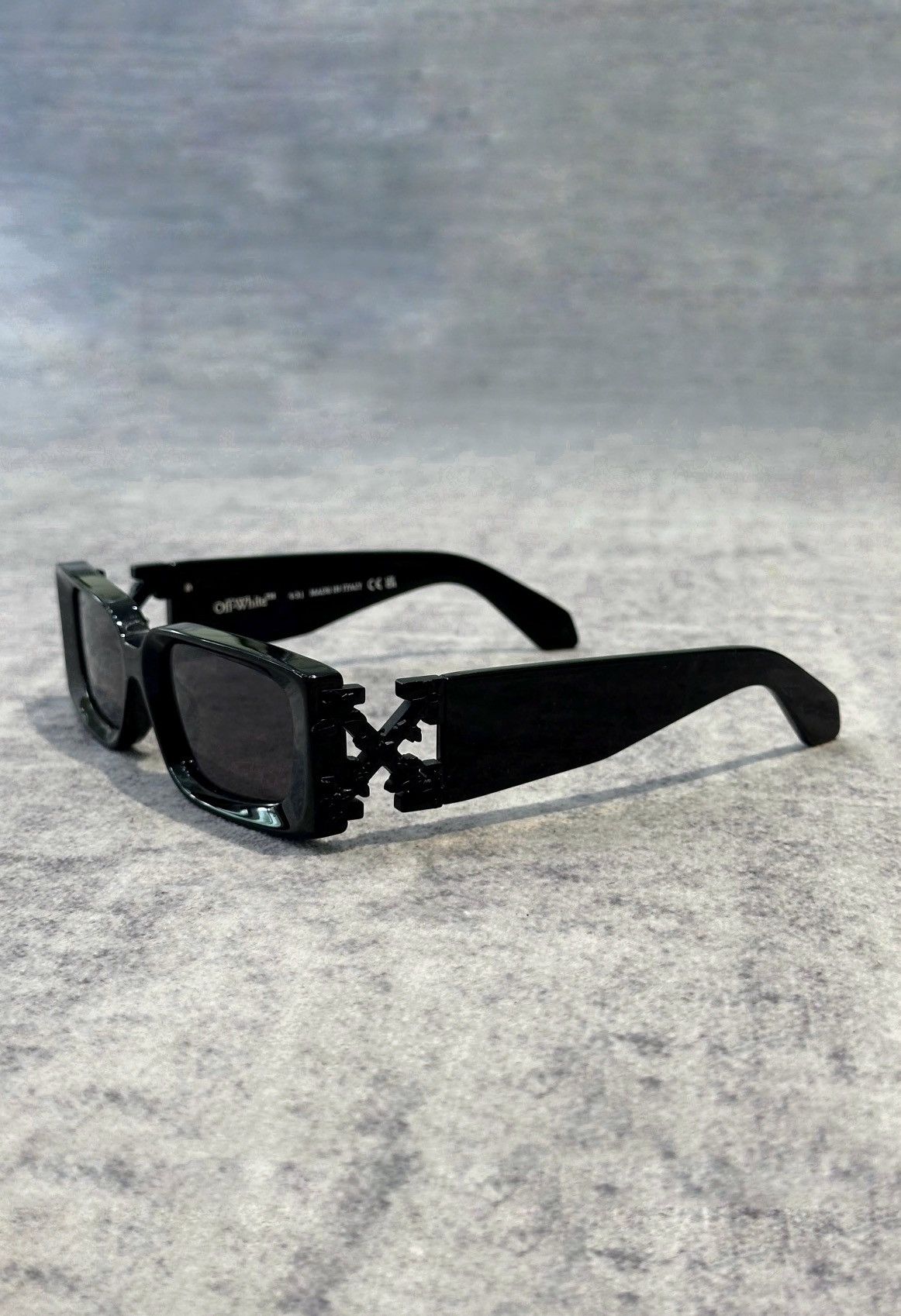 Off-White OFF WHITE ROMA BLACK DARK GREY SUNGLASSES Size ONE SIZE - 1 Thumbnail