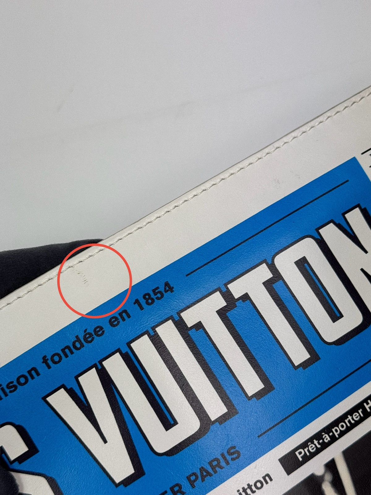 Louis Vuitton TOURIST VS. PURIST 2021 NEWSPAPER CLUTCH Size ONE SIZE - 12 Thumbnail