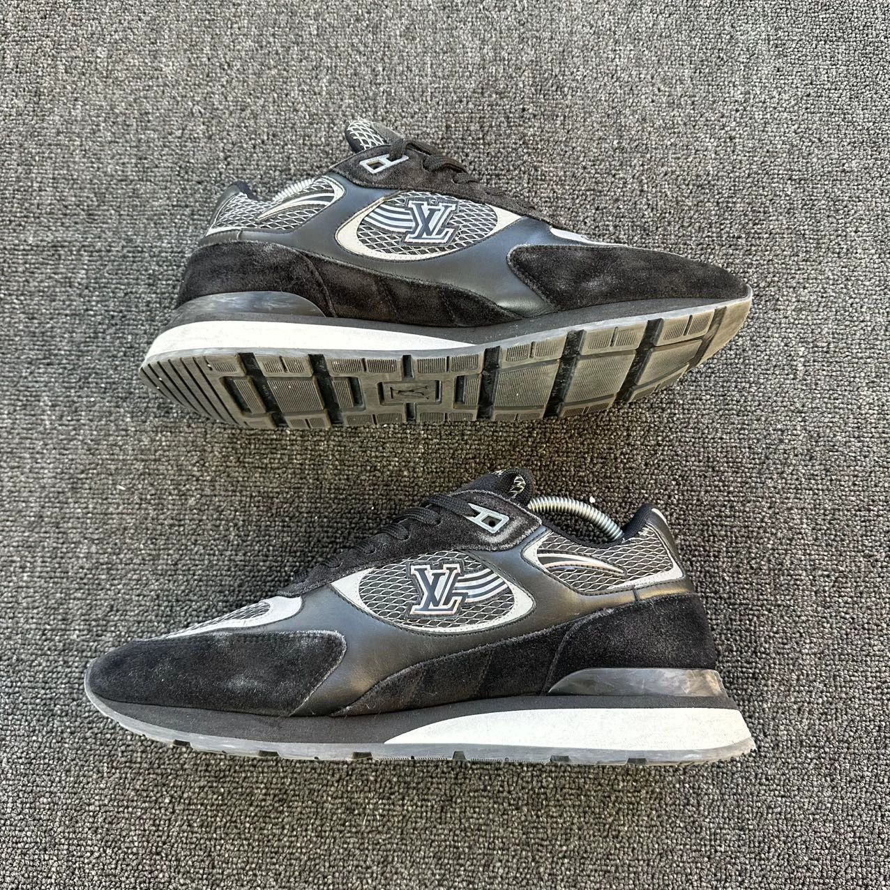 Louis Vuitton LV Runaway 95 New 42.5 Size US 9.5 / EU 42-43 - 5 Thumbnail