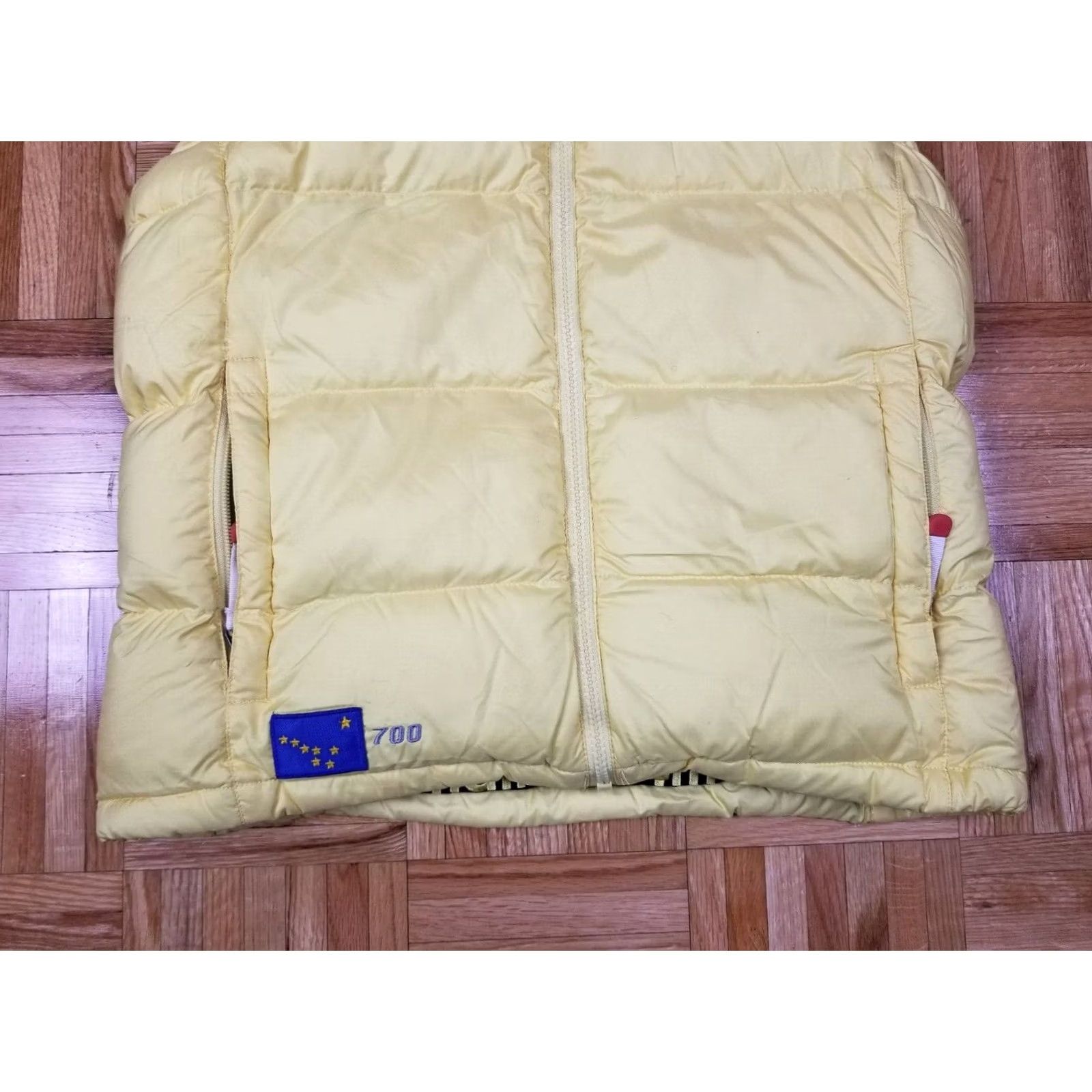 The North Face The North Face Vest Women’s XS Small Down 700 Yellow Nuptse Classic Regular Size Vest Size L / US 10 / IT 46 - 3 Thumbnail