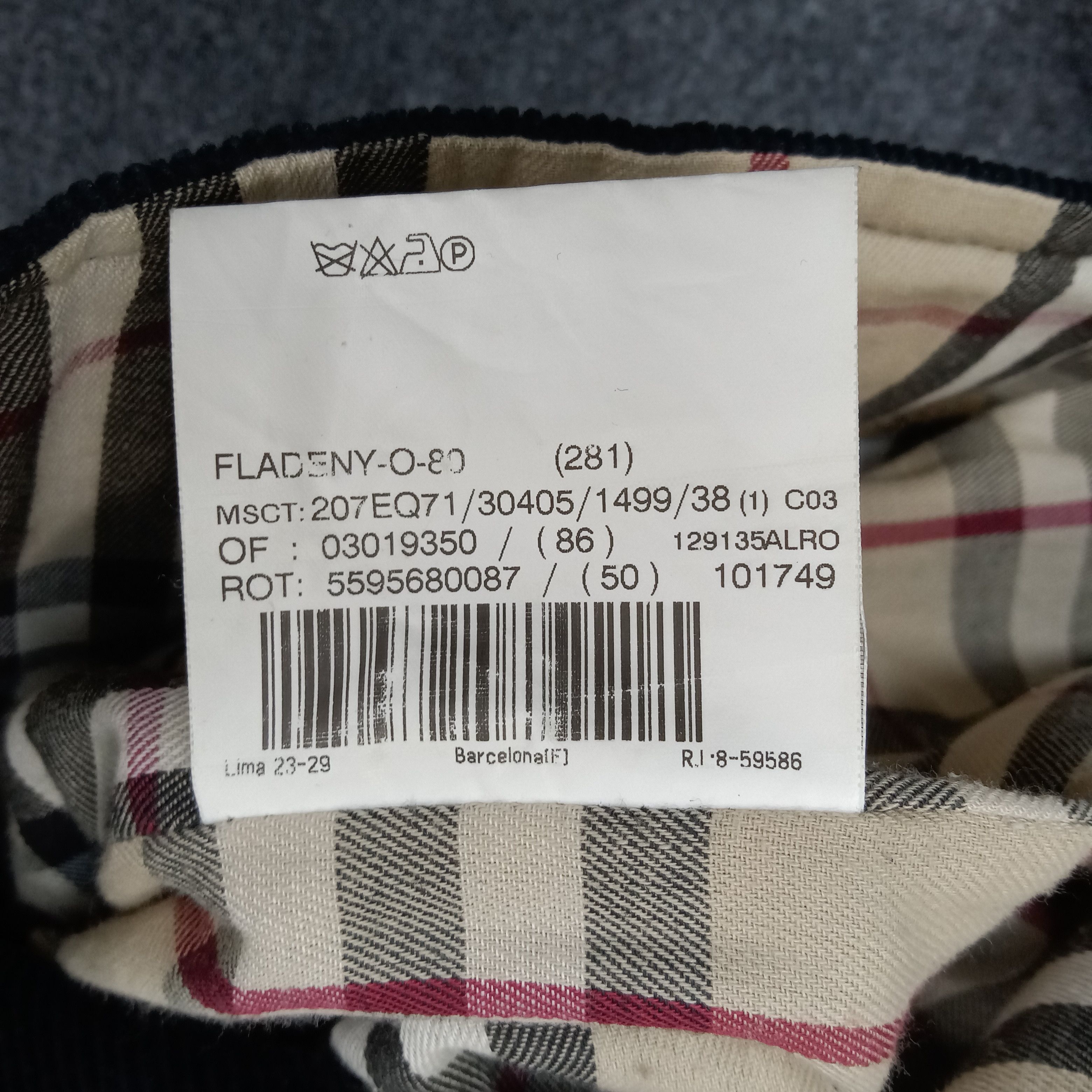 Burberry Burberry London Designer Brand Velvet Jacket Size S / US 4 / IT 40 - 8 Thumbnail