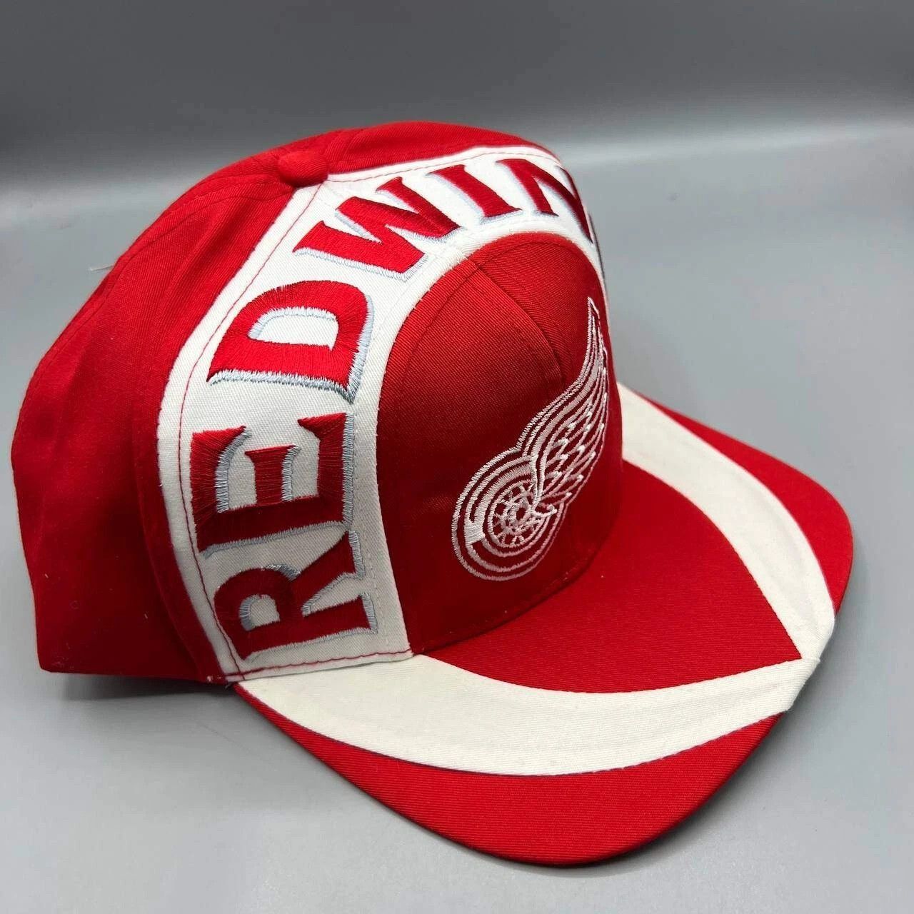 Twins Enterprise Inc. × Vintage Detroit Red Wings Hat Men Red Twins Enterprise NHL Snap Back Size ONE SIZE - 6 Thumbnail