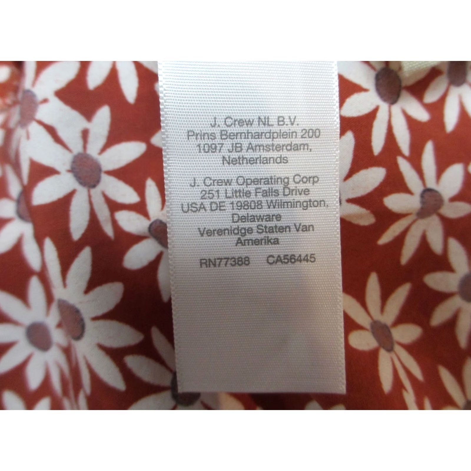 Madewell Madewell Red White Clara Midi V-Neck Dress Womens Small Falling Daisies Floral Size S / US 4 / IT 40 - 5 Thumbnail