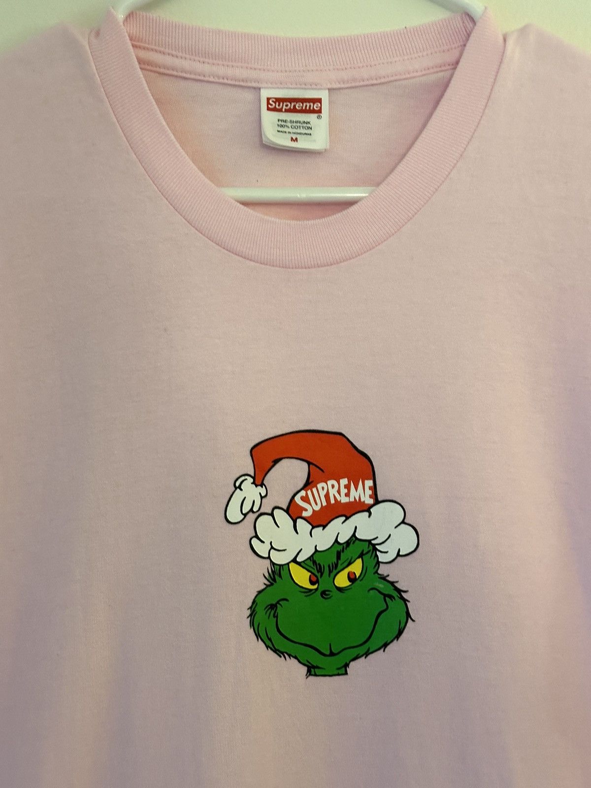 Supreme Supreme Grinch Tee Size US M / EU 48-50 / 2 - 2 Thumbnail