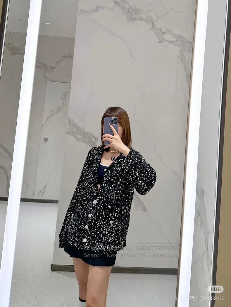 Chanel Chanel 24c sequined cardigan coat Size XS / US 0-2 / IT 36-38 - 4 Thumbnail