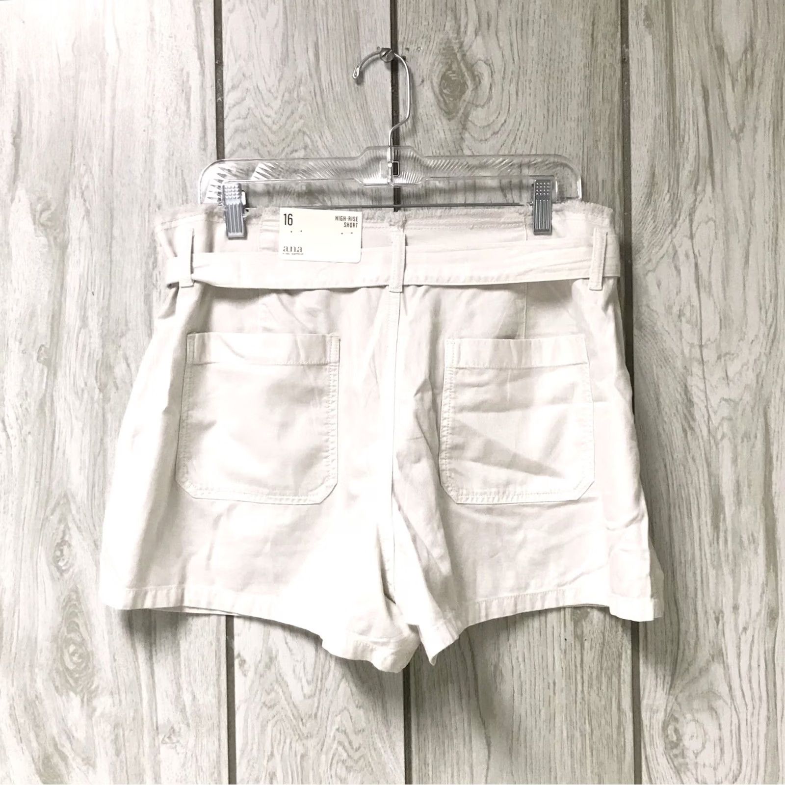 Vintage a.n.a Women Cement White High-Rise Belted Tie-Waist Paperbag Shorts 16 Beige Cotton Lyocell 4-Pocket Denim 3 in Inseam Mens? Size 38" / US 16 / IT 52 - 2 Thumbnail