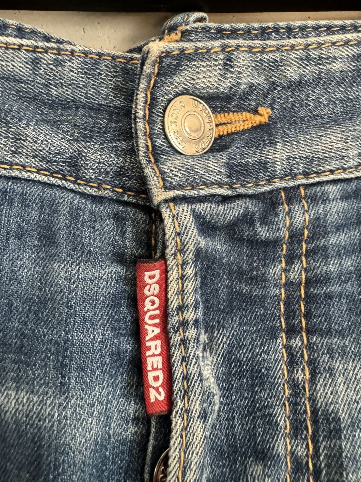 Designer × Dsquared2 Dsqsuared2 Denim Jeans sexy Twist jean Size US 34 / EU 50 - 2 Thumbnail