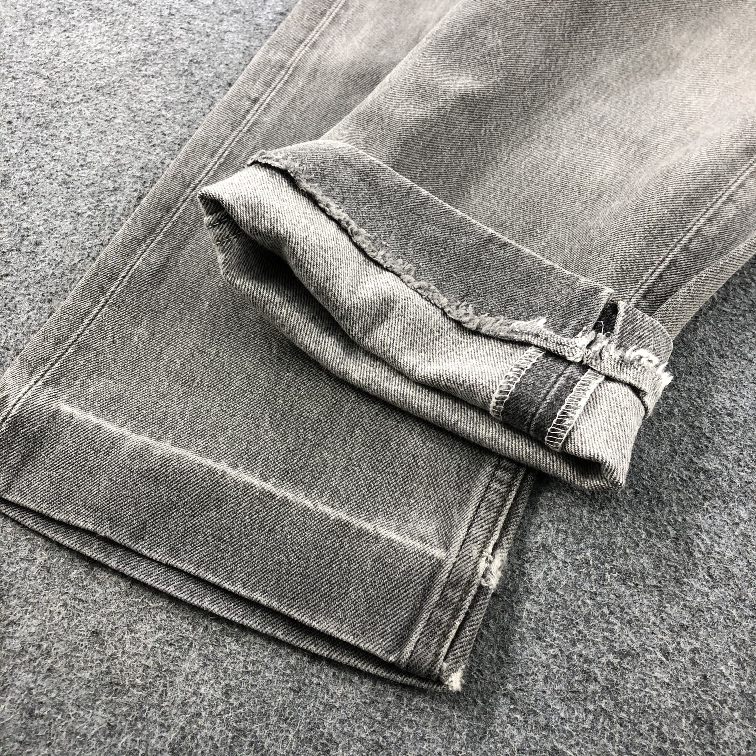 Levi's 90s Vintage Faded Black Levis 501 Jeans-JM1524 Size US 31 - 8 Thumbnail
