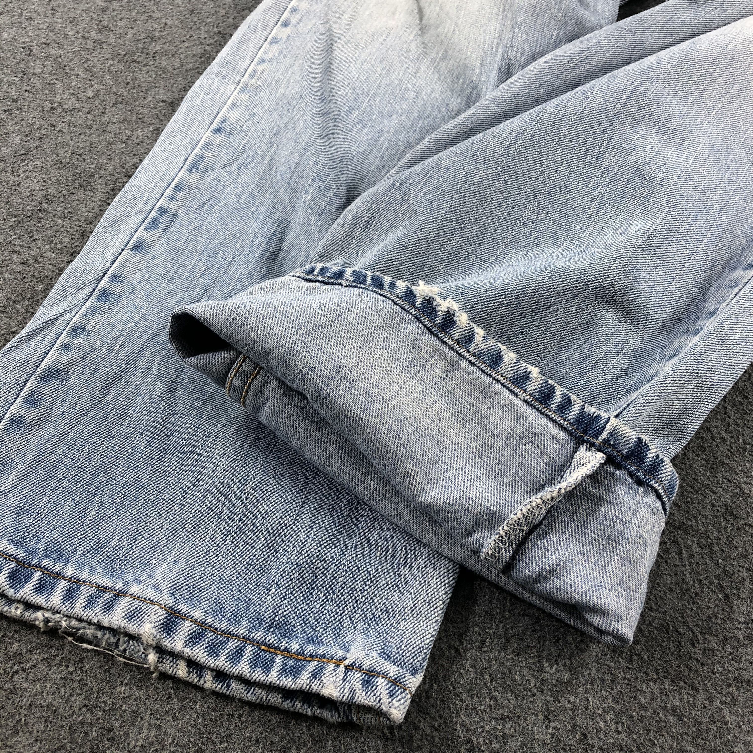 Levi's Vintage Blue Wash Levis 550 Jeans-J2377 Size US 33 - 7 Thumbnail