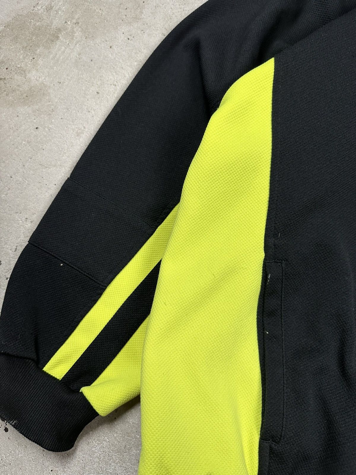 Nike Vintage 90s Nike Black Neon Track Jacket Multi Swoosh Logo Size US XL / EU 56 / 4 - 6 Thumbnail