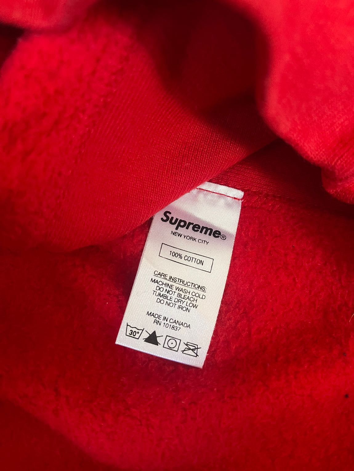 Supreme Supreme Red Hoodie – Spring/Summer 2018 Size US S / EU 44-46 / 1 - 3 Thumbnail
