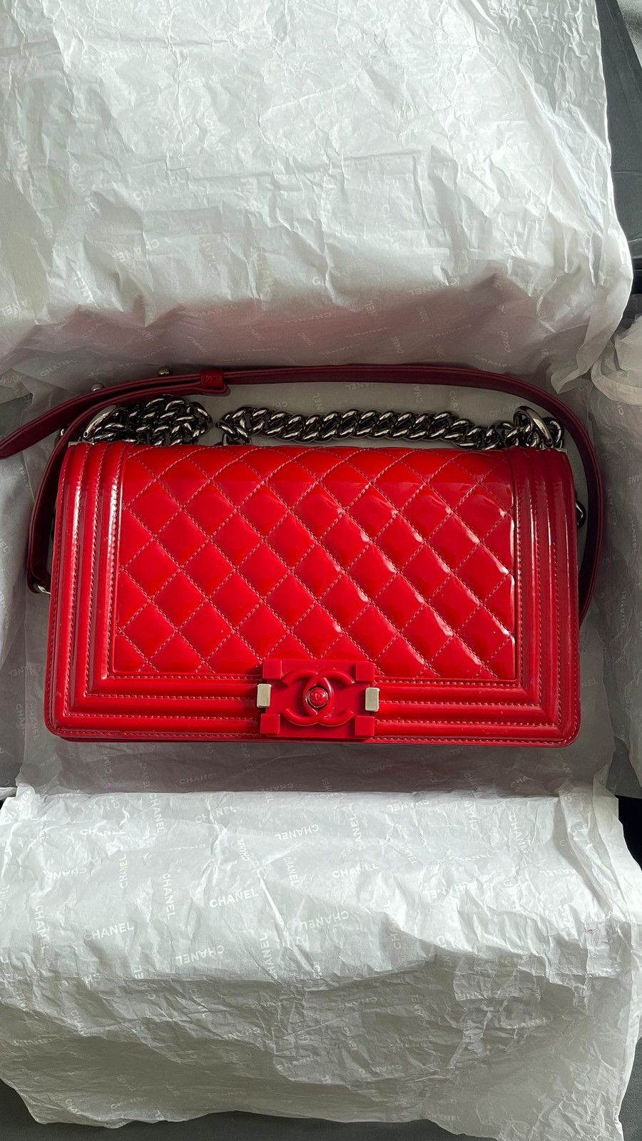 Chanel Chanel Red Quilted Patent Leather Medium Boy Bag Size ONE SIZE - 2 Thumbnail