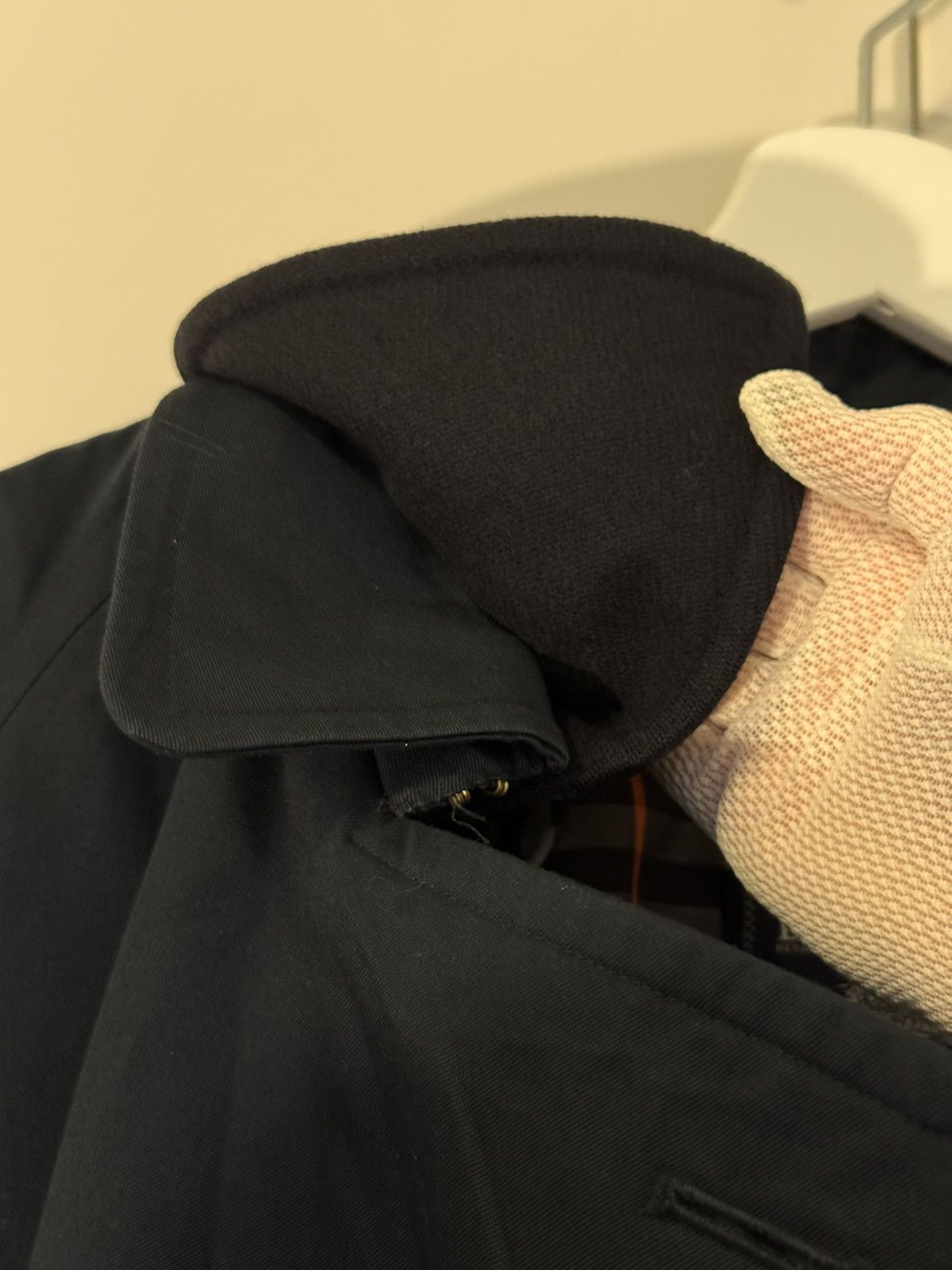 Burberry Classic Vintage Burberrys' Navy Trench Coat Size US M / EU 48-50 / 2 - 15 Thumbnail