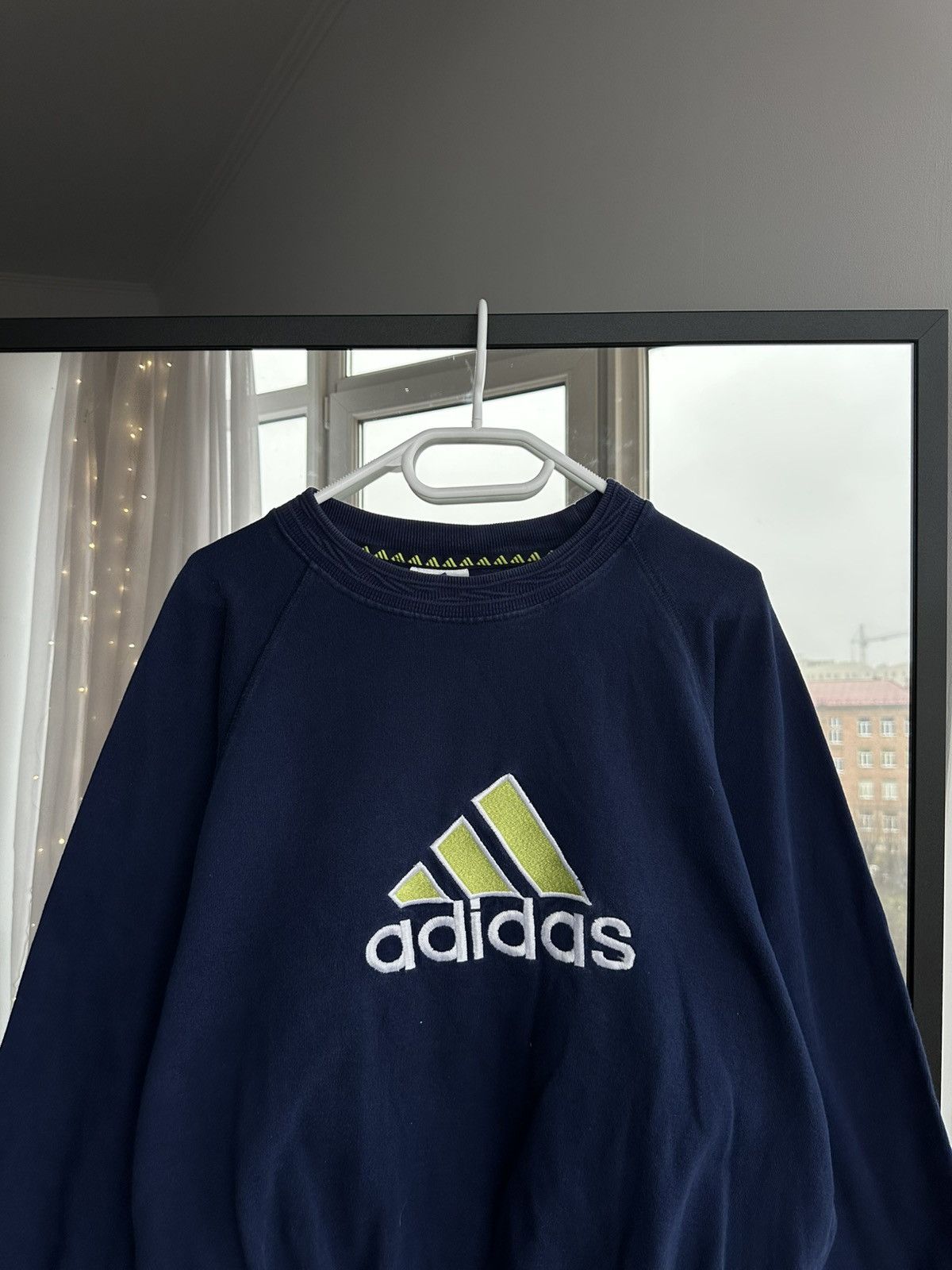 Adidas Vintage Adidas 90s Navy Men’s Sweatshirt Sz M Size US M / EU 48-50 / 2 - 2 Thumbnail