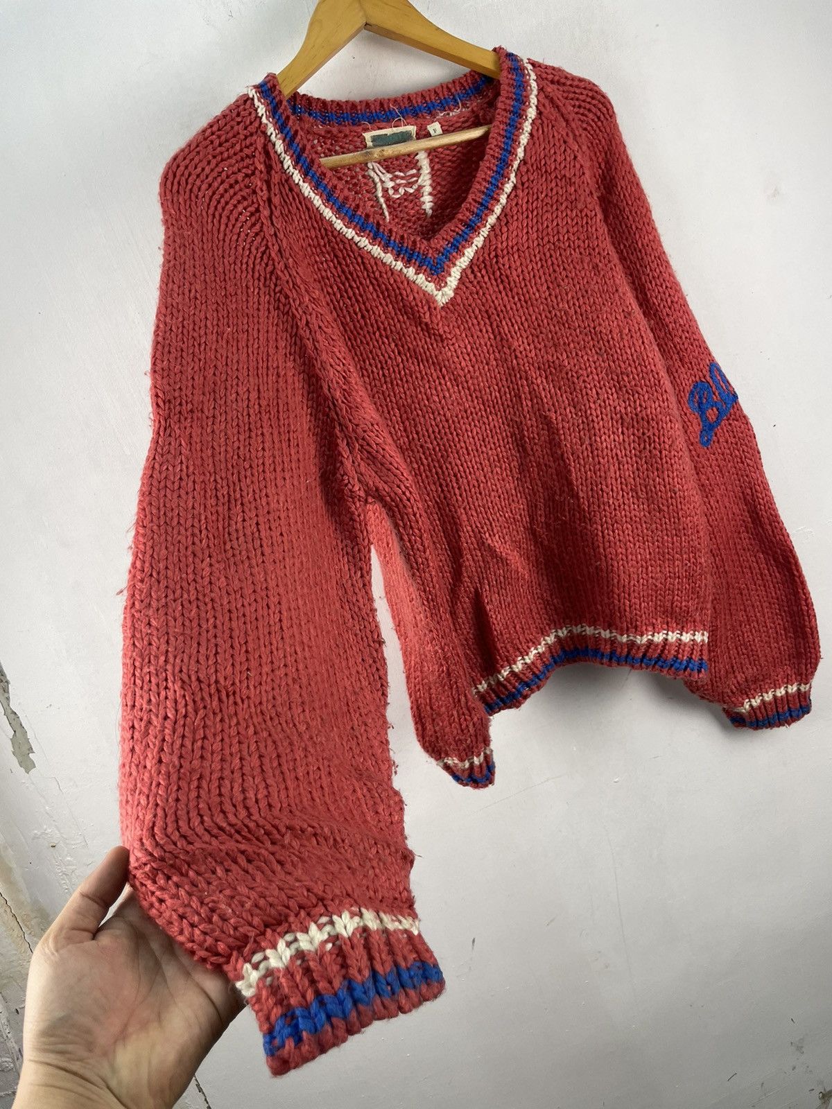Vintage Vintage Blonia Hand Knit Sweater Knitwear Baggy Size US L / EU 52-54 / 3 - 6 Thumbnail