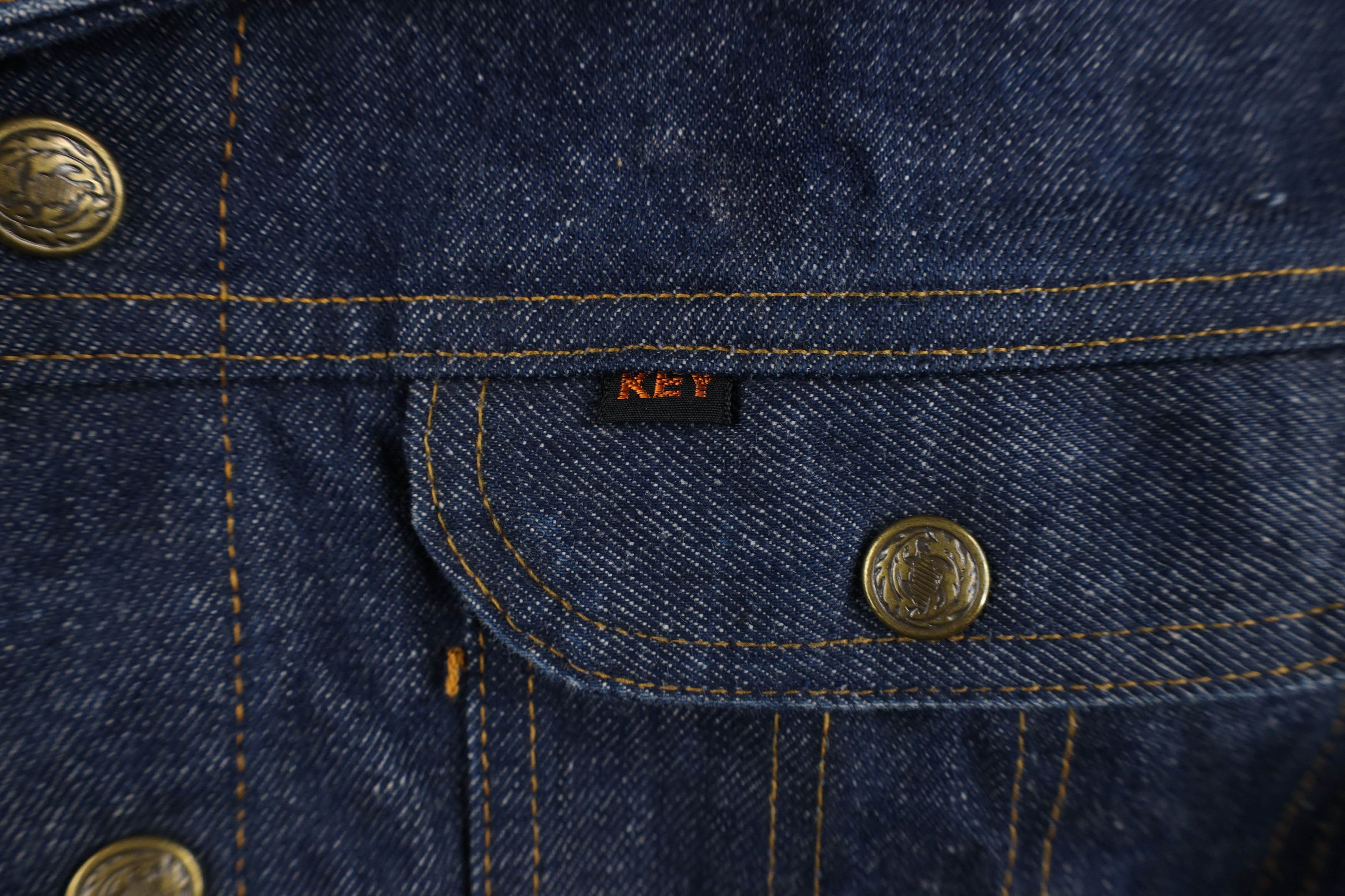 Vintage Vintage 60s Streetwear Buckle Denim Jean Trucker Jacket USA Size US XL / EU 56 / 4 - 4 Thumbnail