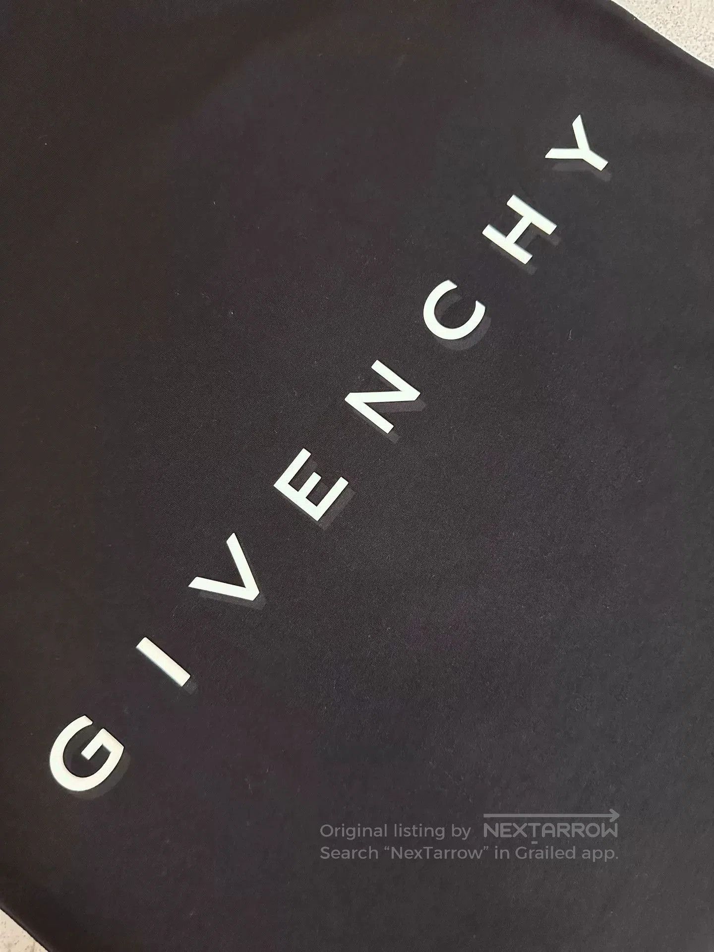 Givenchy Givenchy New Black T-Shirt. Size US L / EU 52-54 / 3 - 4 Thumbnail