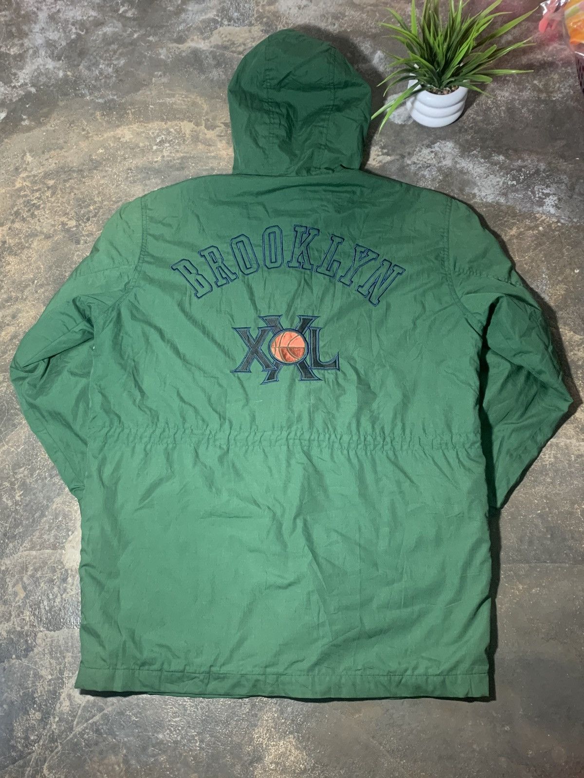 NBA Vintage NBA Brooklyn member parka jacket Size US XL / EU 56 / 4 - 4 Thumbnail