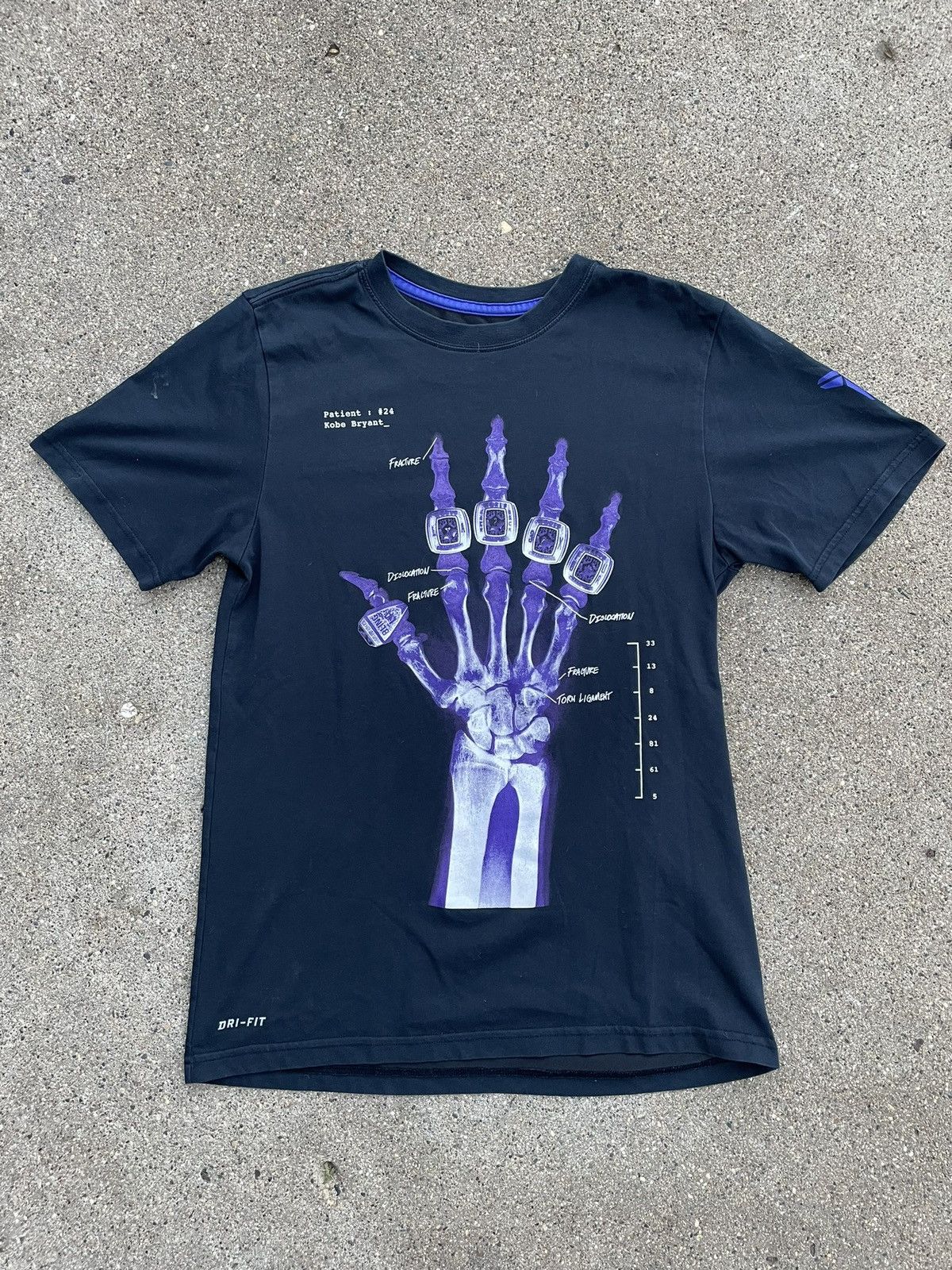 image of Kobe Mentality x L A Lakers Nike Kobe X-Ray T-Shirt in Black, Men's (Size Small)