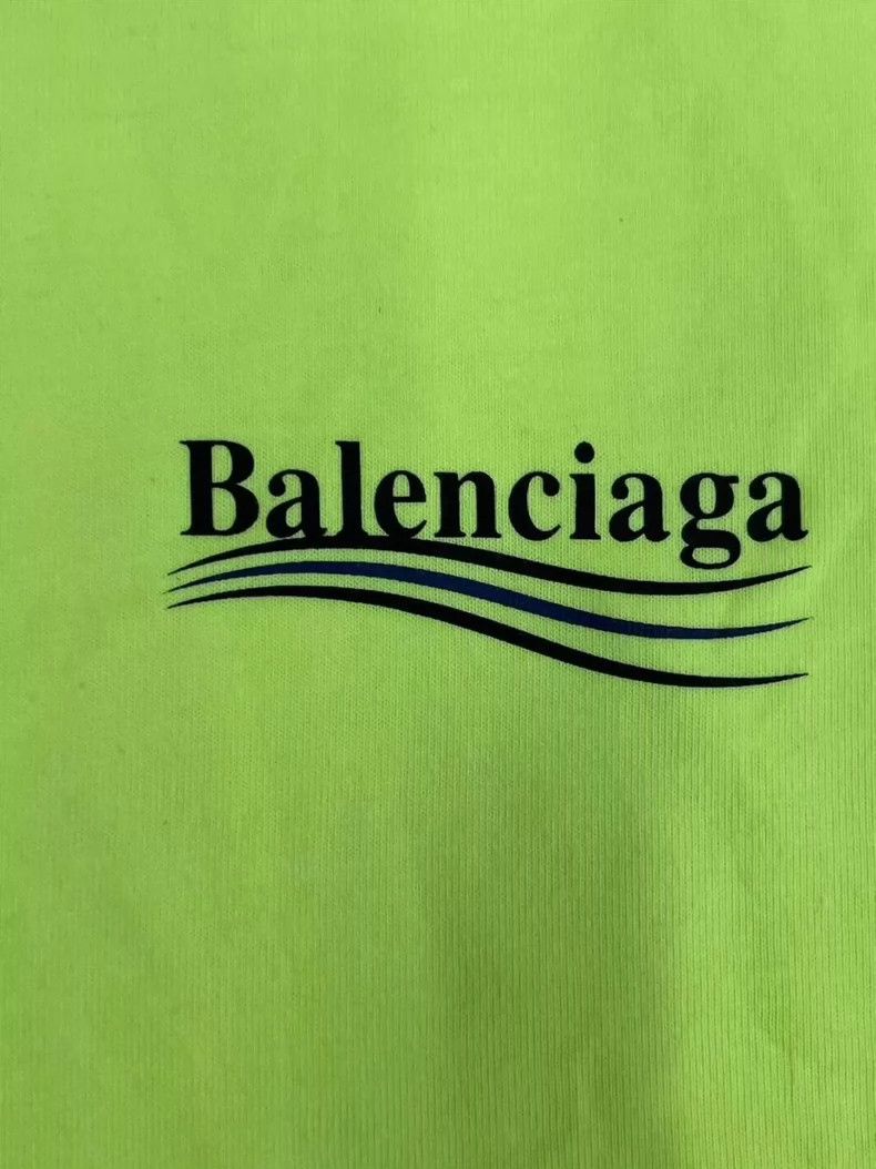 Balenciaga Balenciaga Coke Short Sleeve T-shirt Size US XL / EU 56 / 4 - 3 Thumbnail