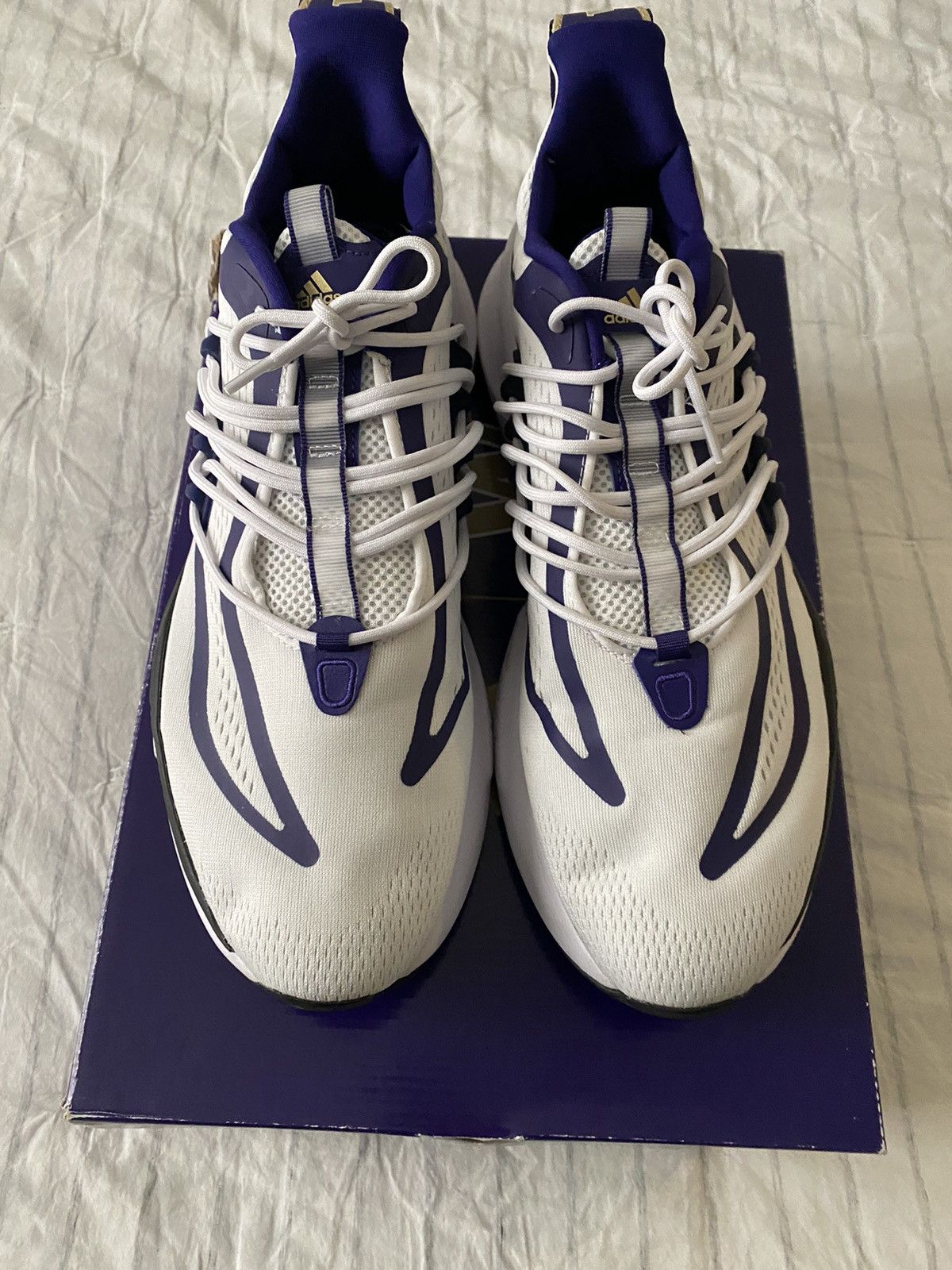 Adidas Adidas AlphaBoost V1 Washington Huskies Sz13 Size US 13 / EU 46 - 3 Thumbnail