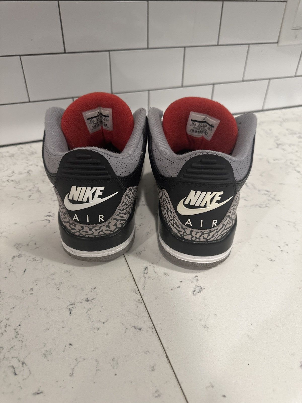 Jordan Brand Jordan Black Cement 3’s Size US 10.5 / EU 43-44 - 4 Thumbnail