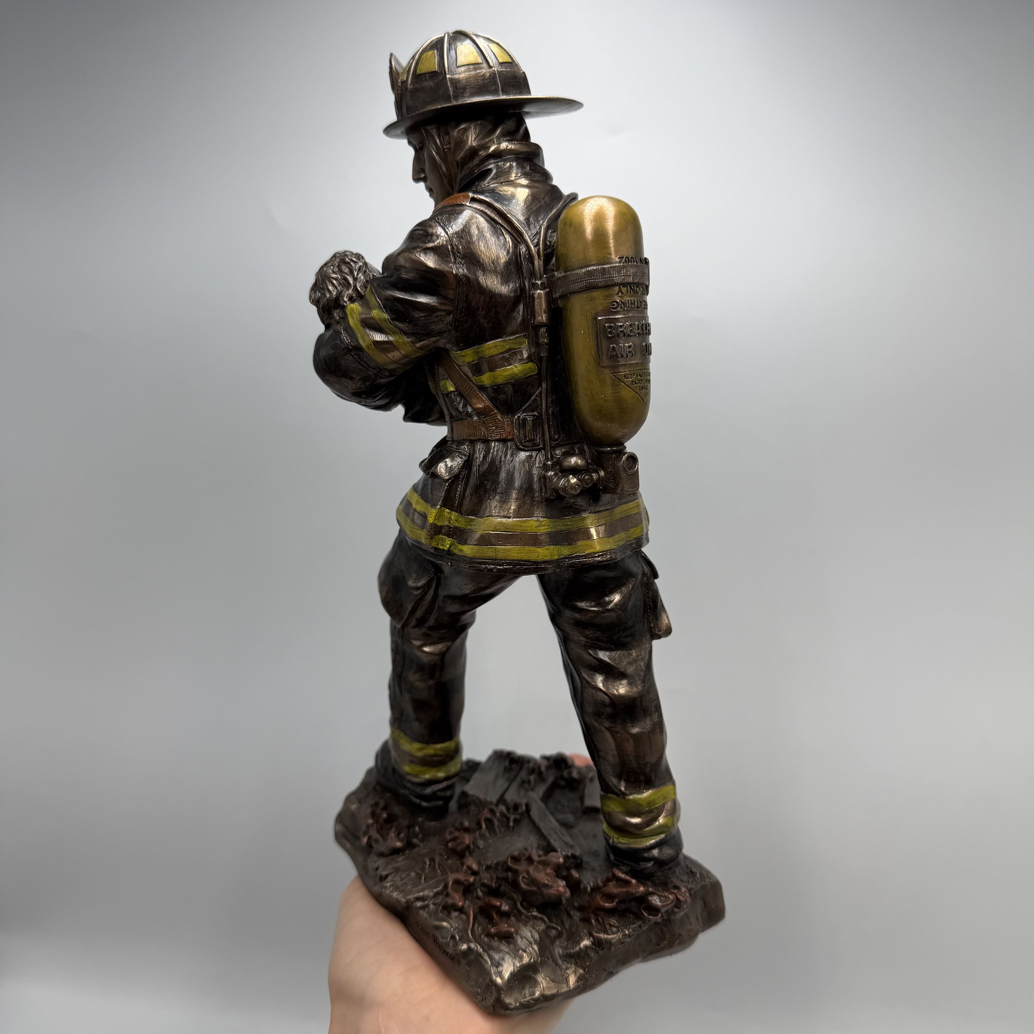 Other Bronze Finish Firefighter Statue Size ONE SIZE - 4 Thumbnail