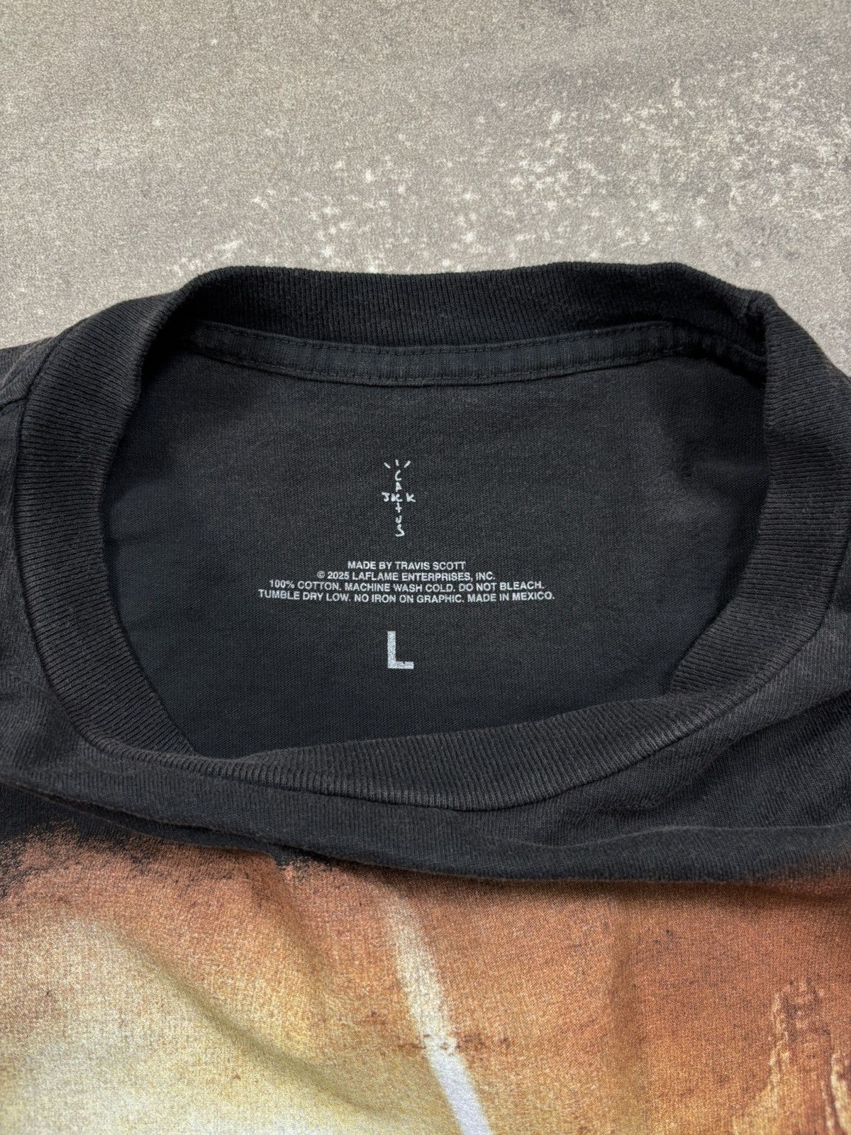 Travis Scott Travis Scott Coachella Exclusive La Flame Utopia Tee, Black Size US L / EU 52-54 / 3 - 8 Thumbnail