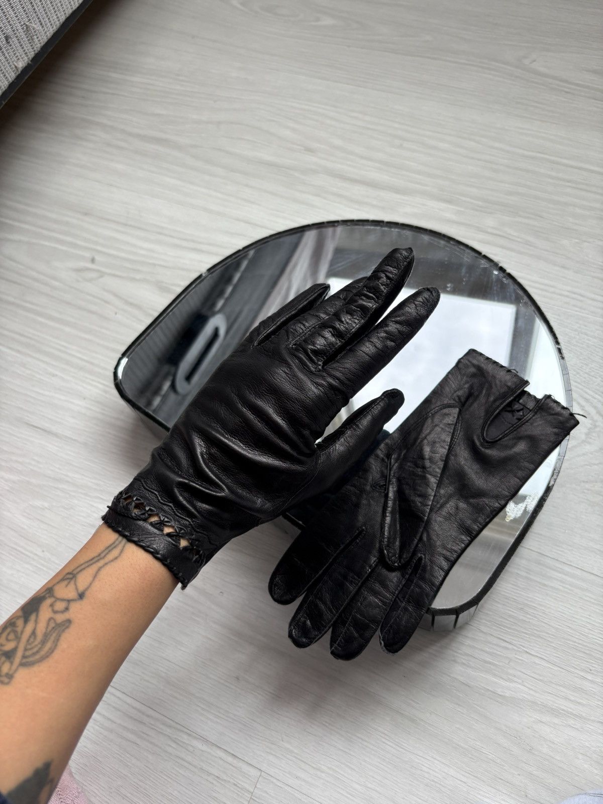 Vintage Vintage leather gloves Size ONE SIZE - 1 Thumbnail