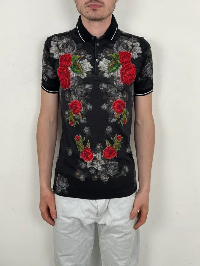 Dolce & Gabbana 2010s Dolce & Gabbana Black Polo Cotton Floral Embroidered Size US S / EU 44-46 / 1 - 2 Thumbnail