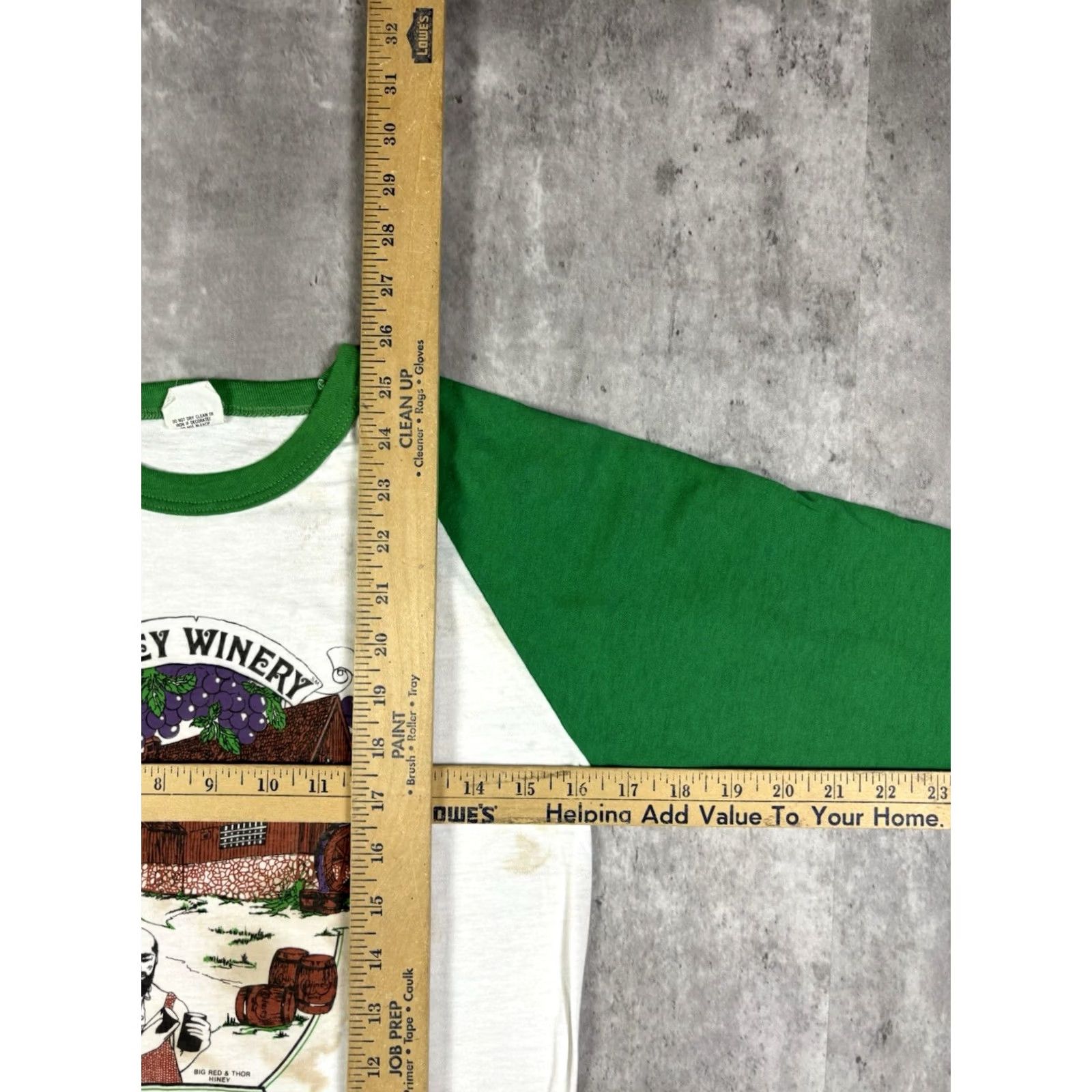 Vintage VINTAGE Sportswear T-Shirt Shirt 3/4 Sleeve Crew Neck White Size S Men 80s 90s Funny Size US S / EU 44-46 / 1 - 5 Thumbnail