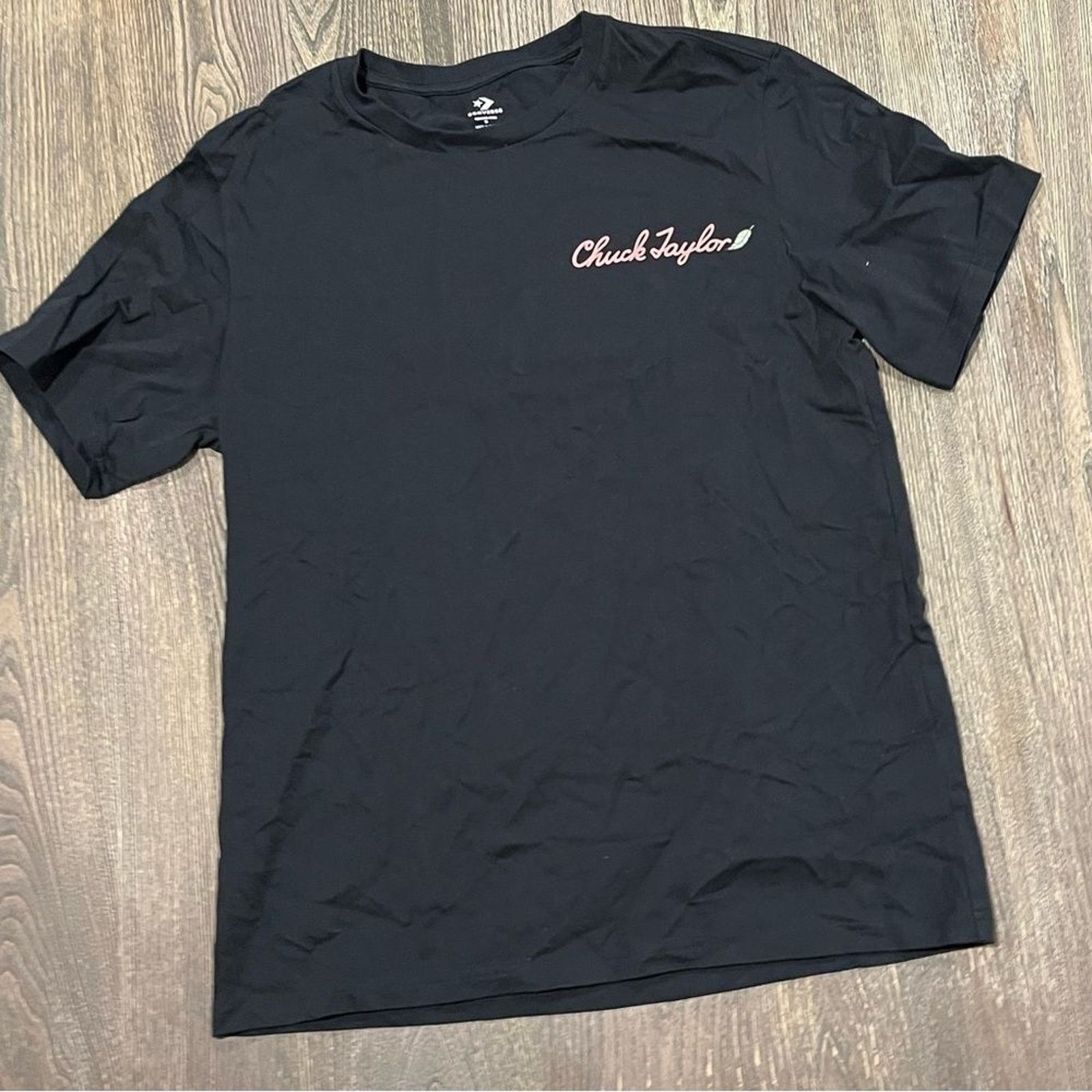 Converse NWOT Converse Chuck Taylor Flower Graphic T-Shirt Black M Size M / US 6-8 / IT 42-44 - 1 Thumbnail