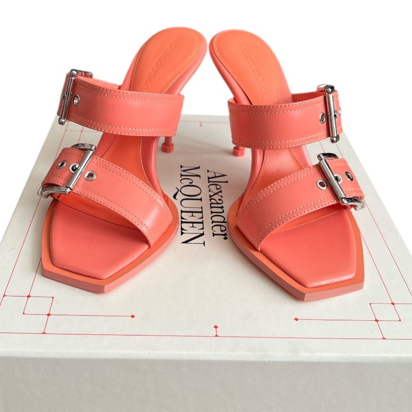 Alexander McQueen Alexander McQueen Apricot Buckle Mule Sandals, IT38/US8 Size US 8 / IT 38 - 5 Thumbnail