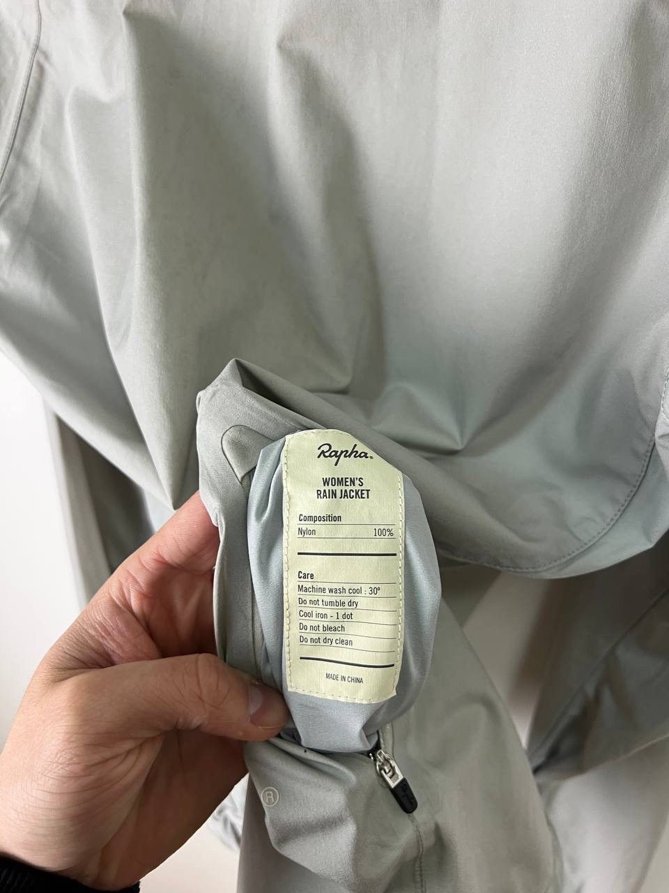 Rapha × Vintage Rapha rain jackets women’s size S Size S / US 4 / IT 40 - 4 Thumbnail