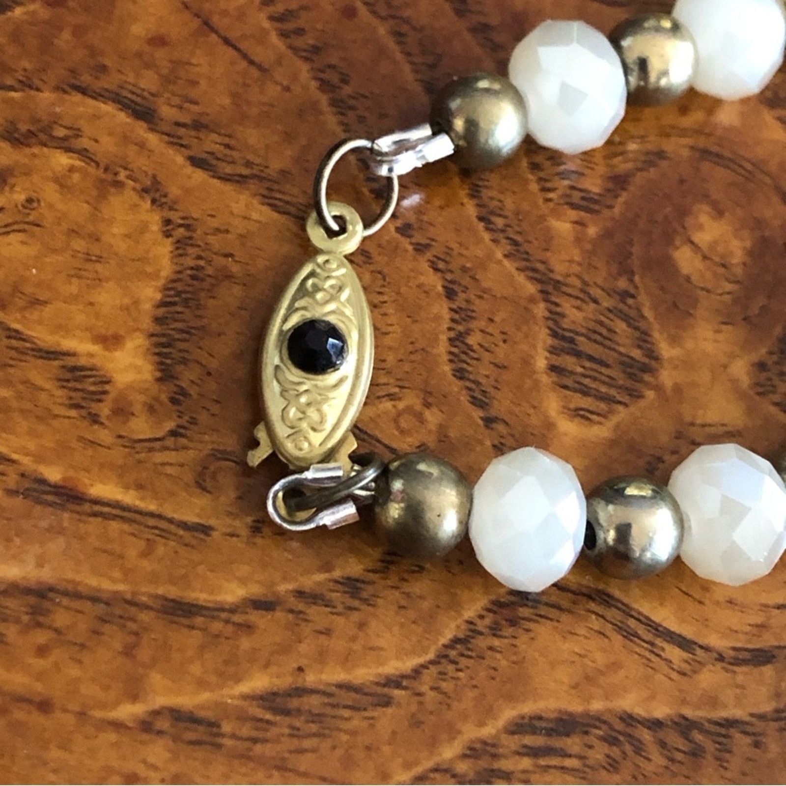 Handmade Handcrafted faceted glass bead Pearl floral pendant necklace Size ONE SIZE - 4 Thumbnail