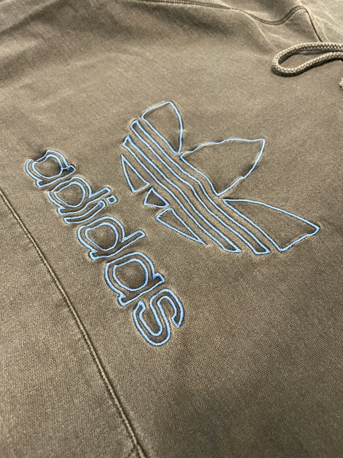 Adidas Adidas Vintage Trefoil Hoodie Size US L / EU 52-54 / 3 - 2 Thumbnail