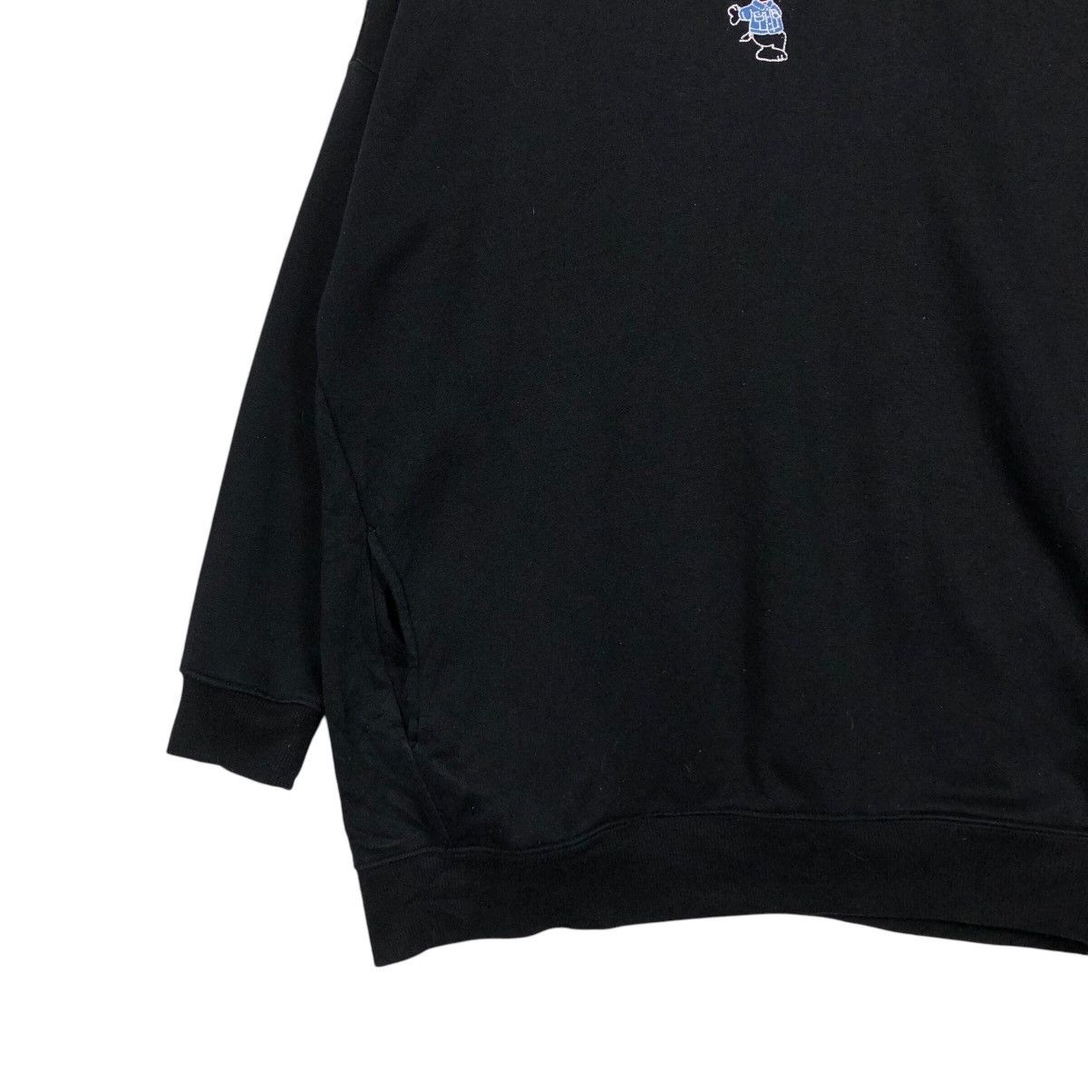 Japanese Brand Rare Snoopy Graphic Sweatshirt — 70 Years Edition Size US M / EU 48-50 / 2 - 5 Thumbnail