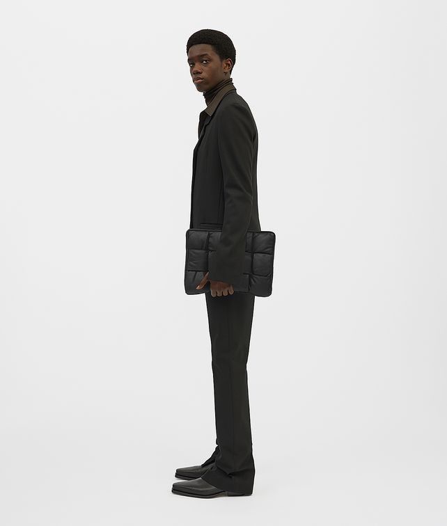 Bottega Veneta o1n1vont0225 Size: OS / Document Case in Black Size ONE SIZE - 2 Thumbnail