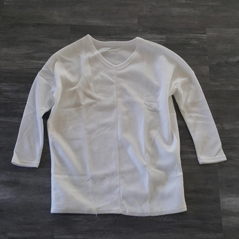Designer White Fleece Sweater Vneck Long Sleeve Size M / US 6-8 / IT 42-44 - 3 Thumbnail