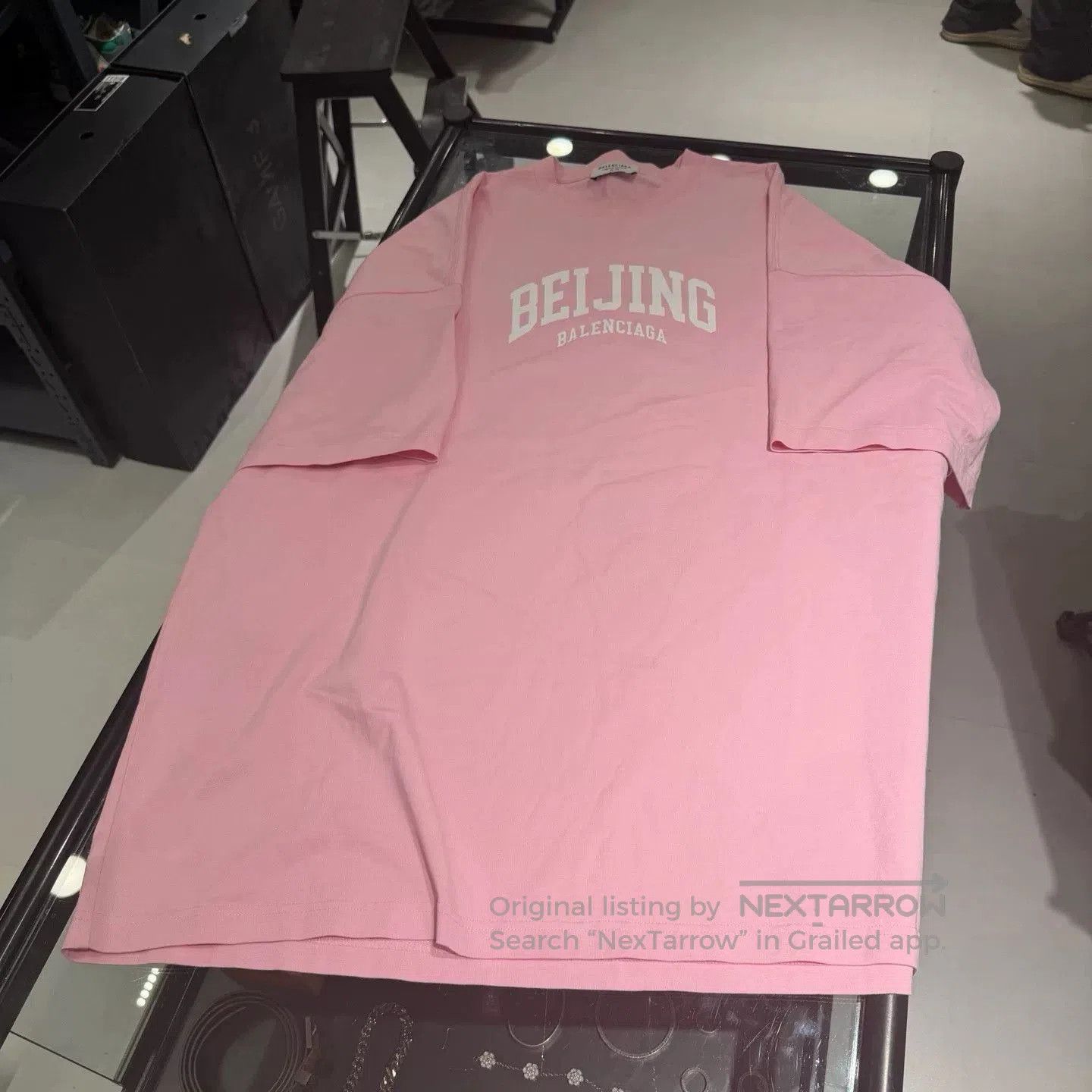 Balenciaga pink oversized Balenciaga t. Size US XXL / EU 58 / 5 - 1 Thumbnail