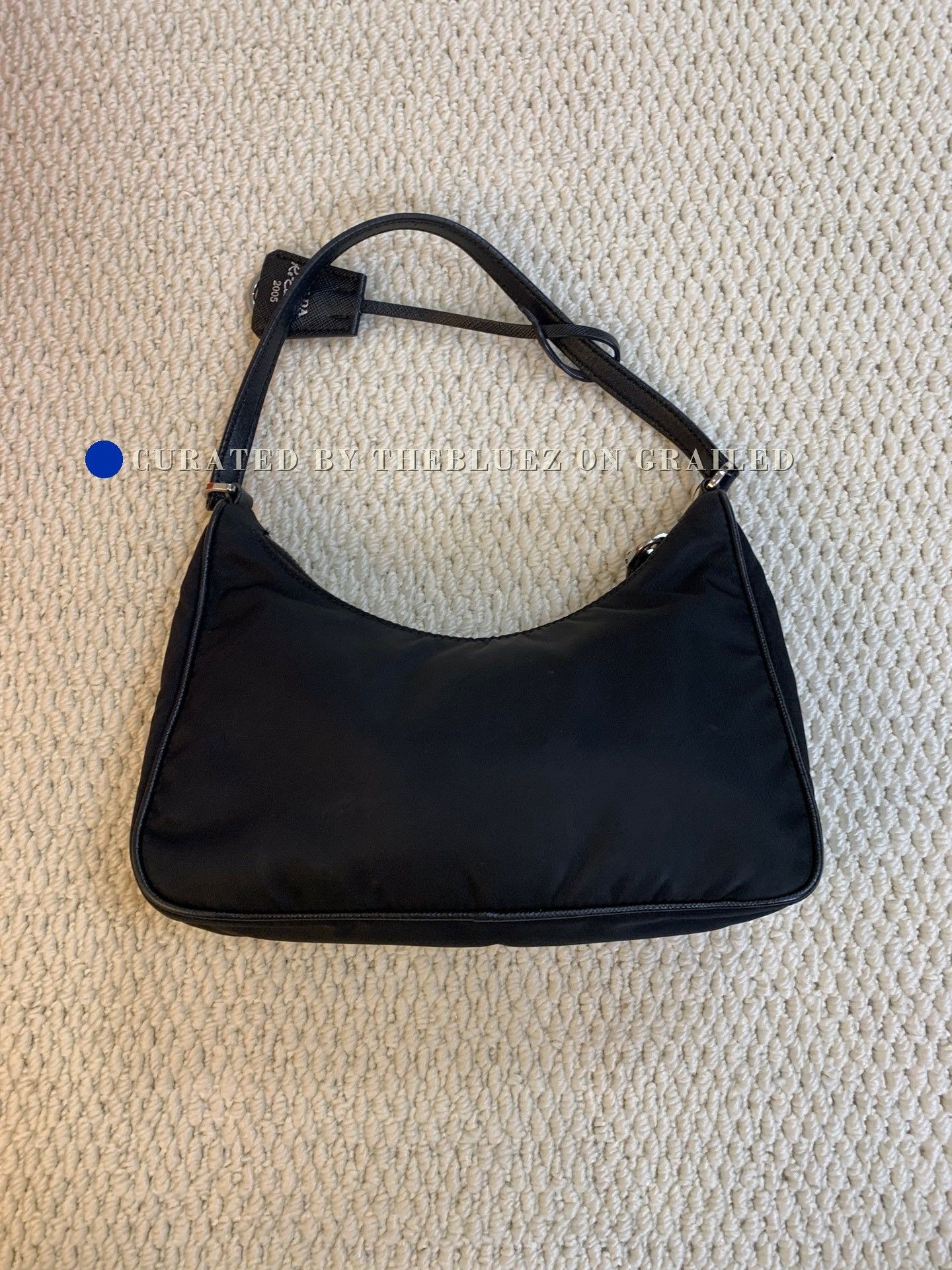 Prada Prada Re-Edition 2005 Small Hobo Bag Size ONE SIZE - 3 Thumbnail