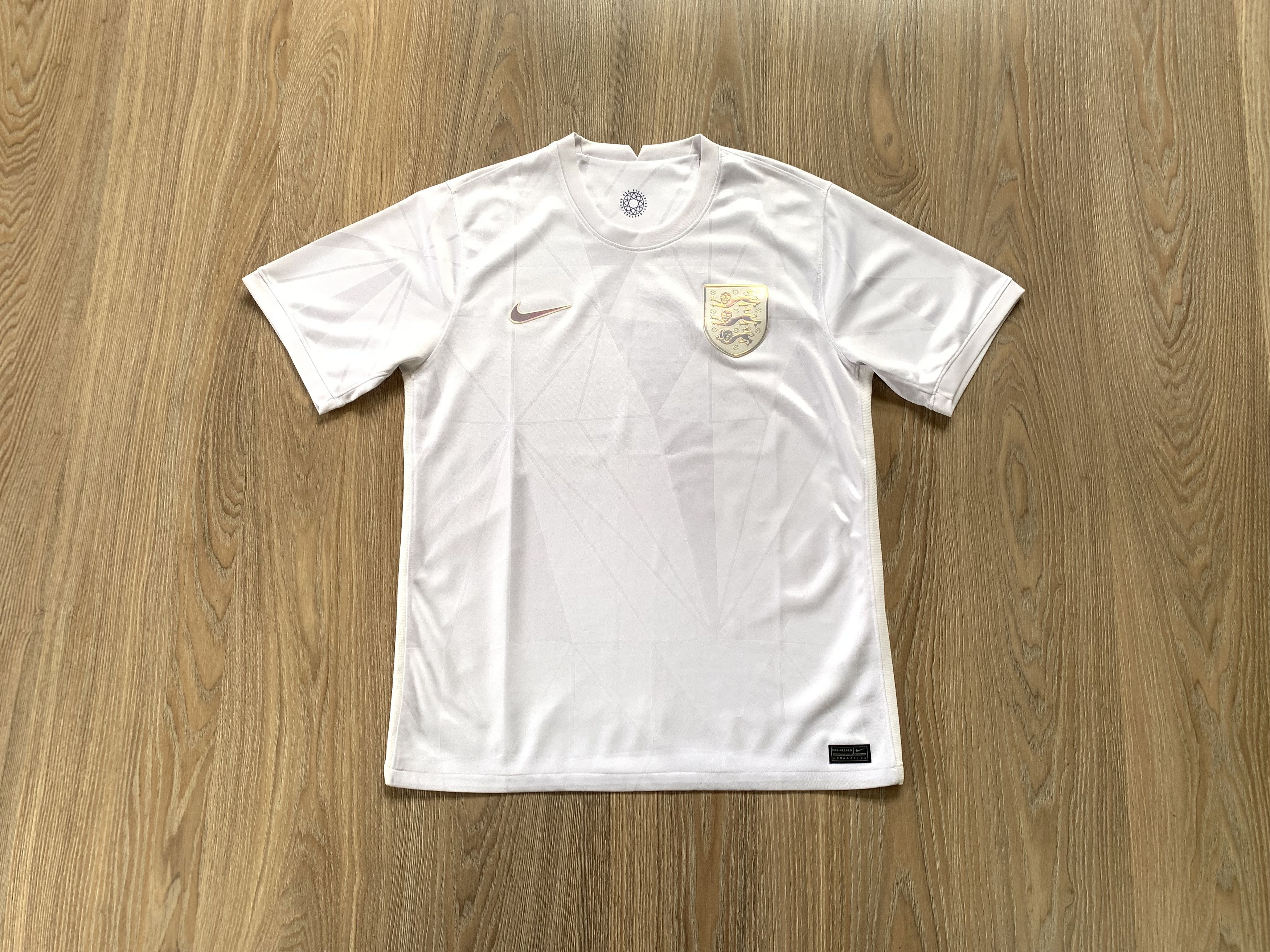 Nike Nike England Euro Soccer Jersey 21 Size US L / EU 52-54 / 3 - 1 Thumbnail