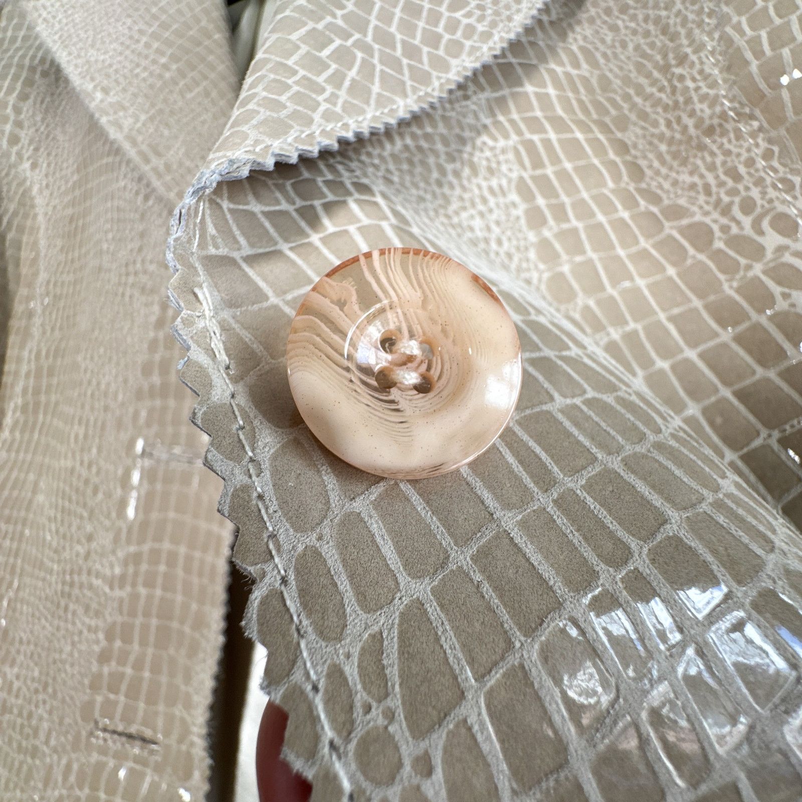 Other Croc Embossed Leather Blazer Jacket Beige Glossy Textured Size L / US 10 / IT 46 - 7 Thumbnail
