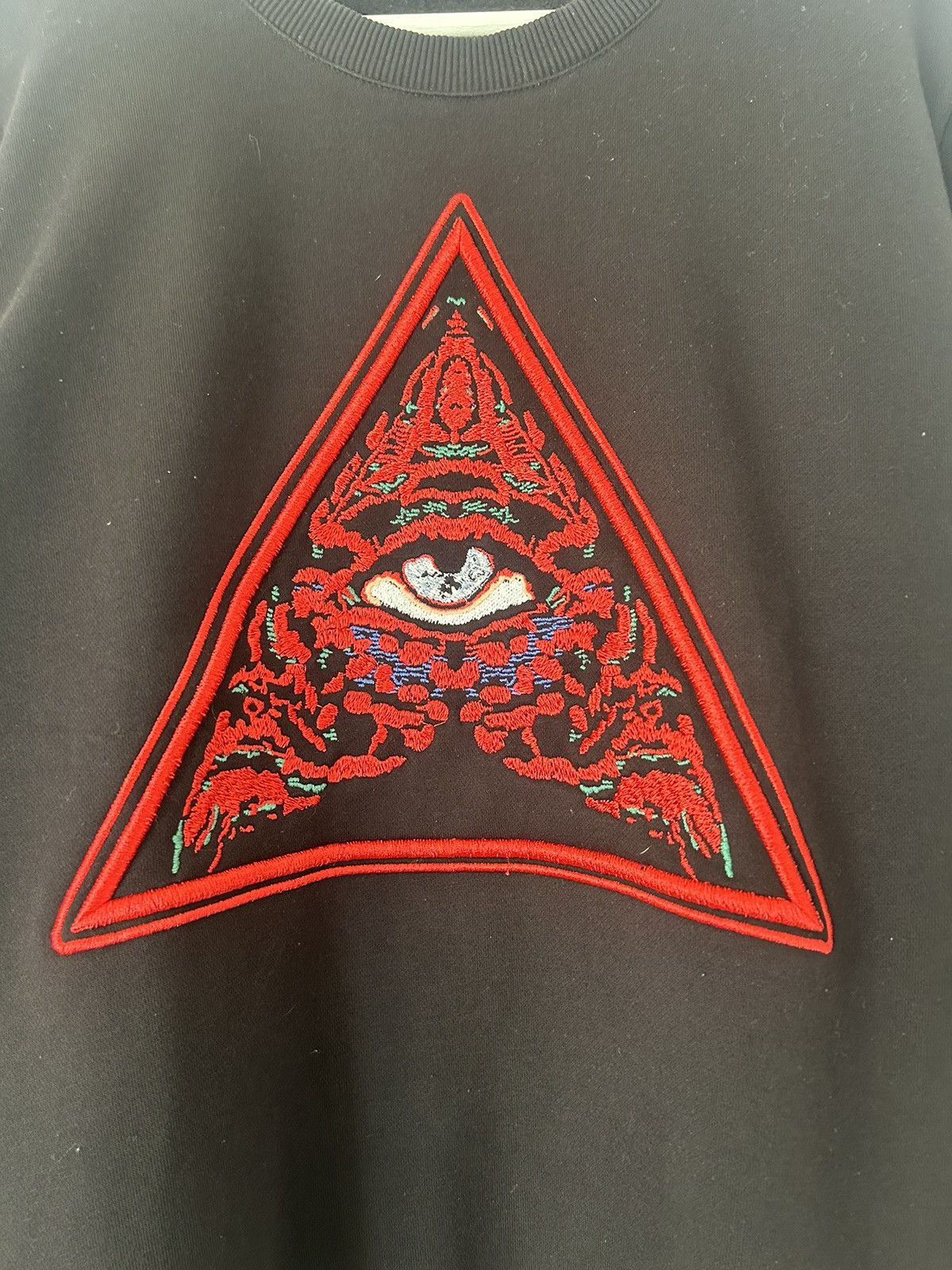 Givenchy Givenchy Eye of Providence Embroidered Sweatshirt - Size L Size US L / EU 52-54 / 3 - 2 Thumbnail