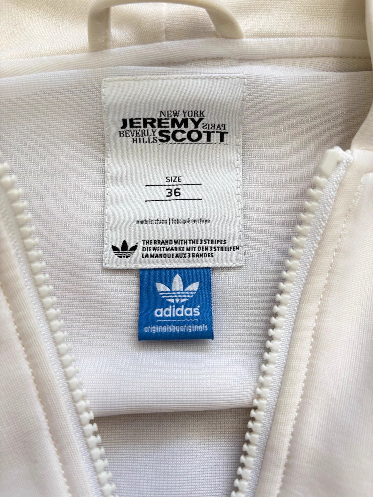 Adidas Jeremy Scott x Adidas Wings short batwing hoodie36 Size XS / US 0-2 / IT 36-38 - 6 Thumbnail