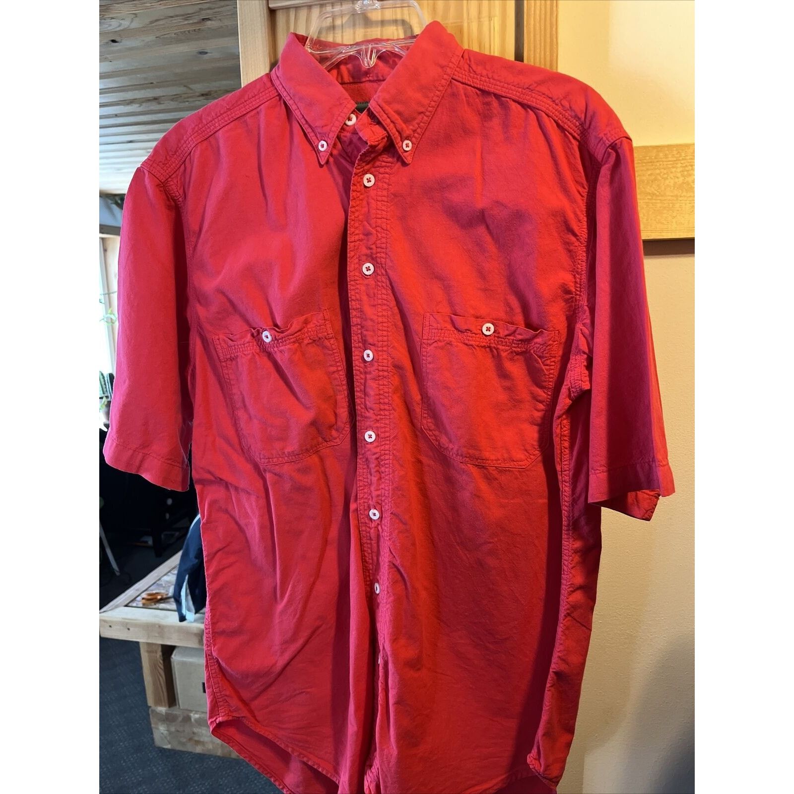 Woolrich Woolen Mills Woolrich VTG Men’s M Red Short Sleeve Button Cotton Shirt Size US M / EU 48-50 / 2 - 11 Thumbnail